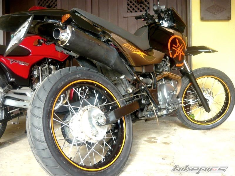 Photo 1742009
