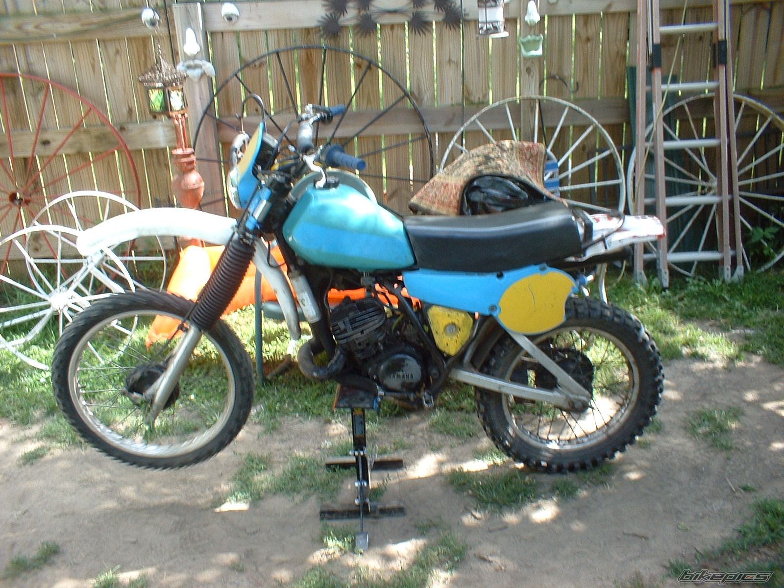 Photo 1742044