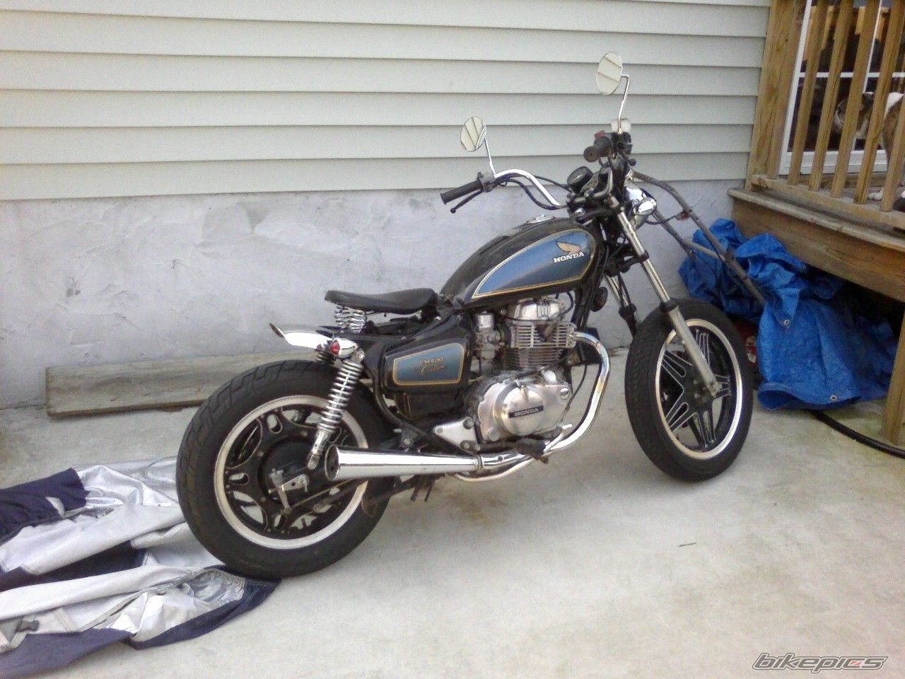 Photo 1742172