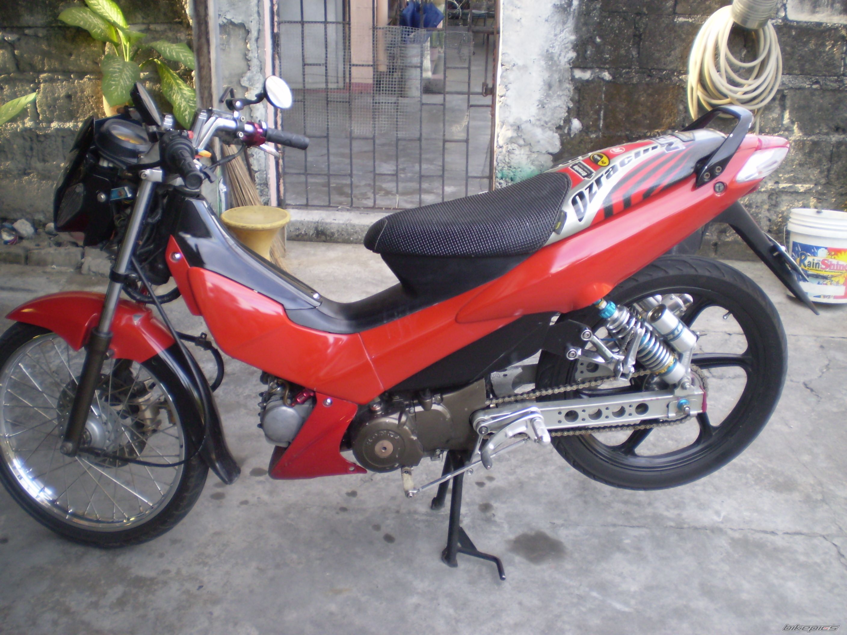 Photo 1742211