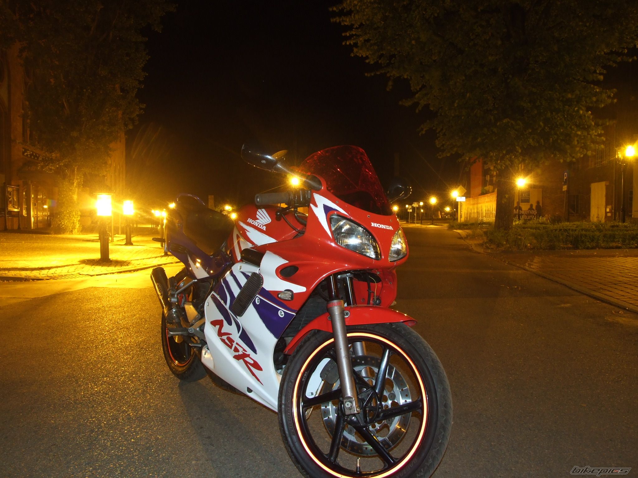 Photo 1742331