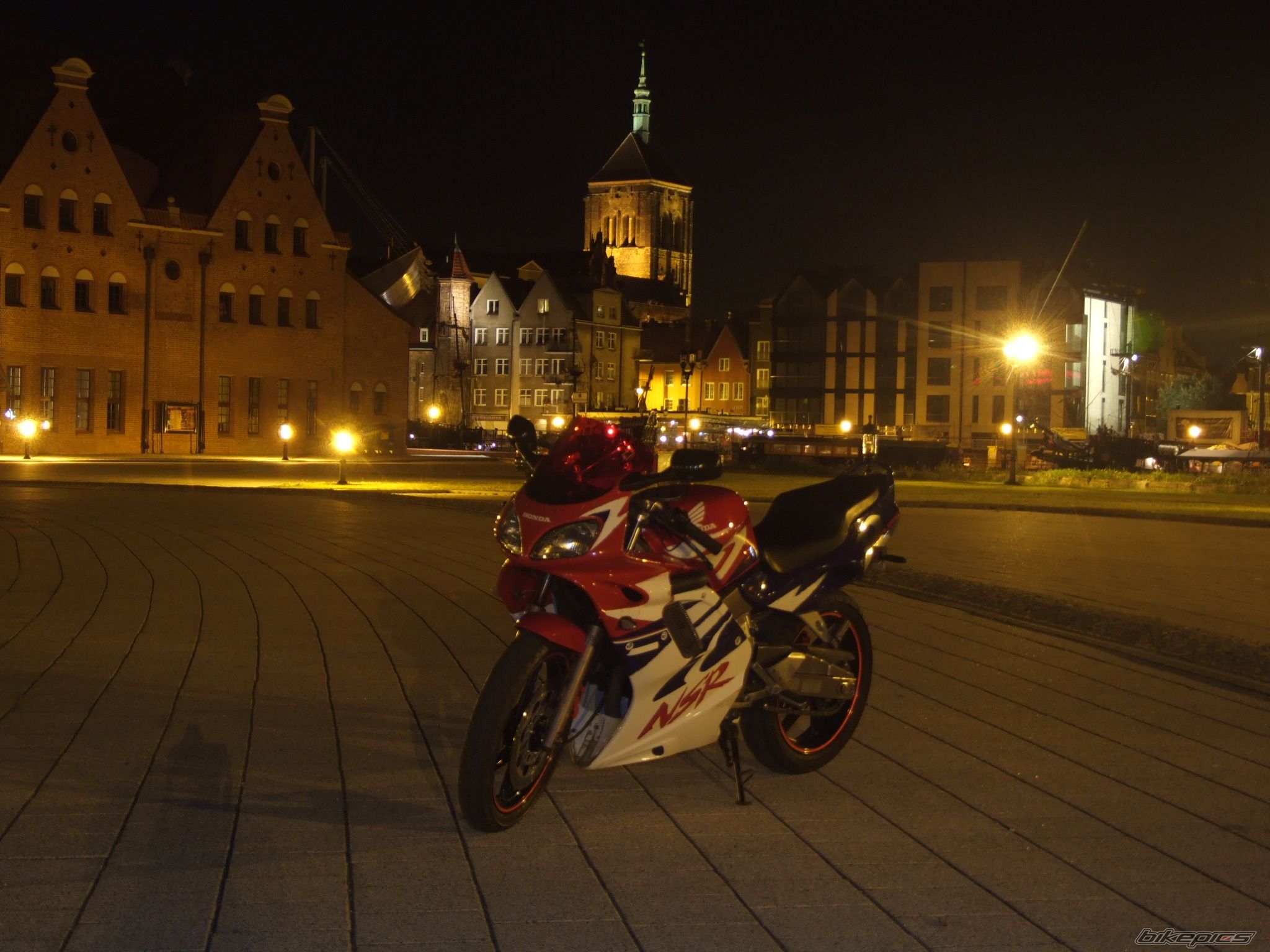 Photo 1742332