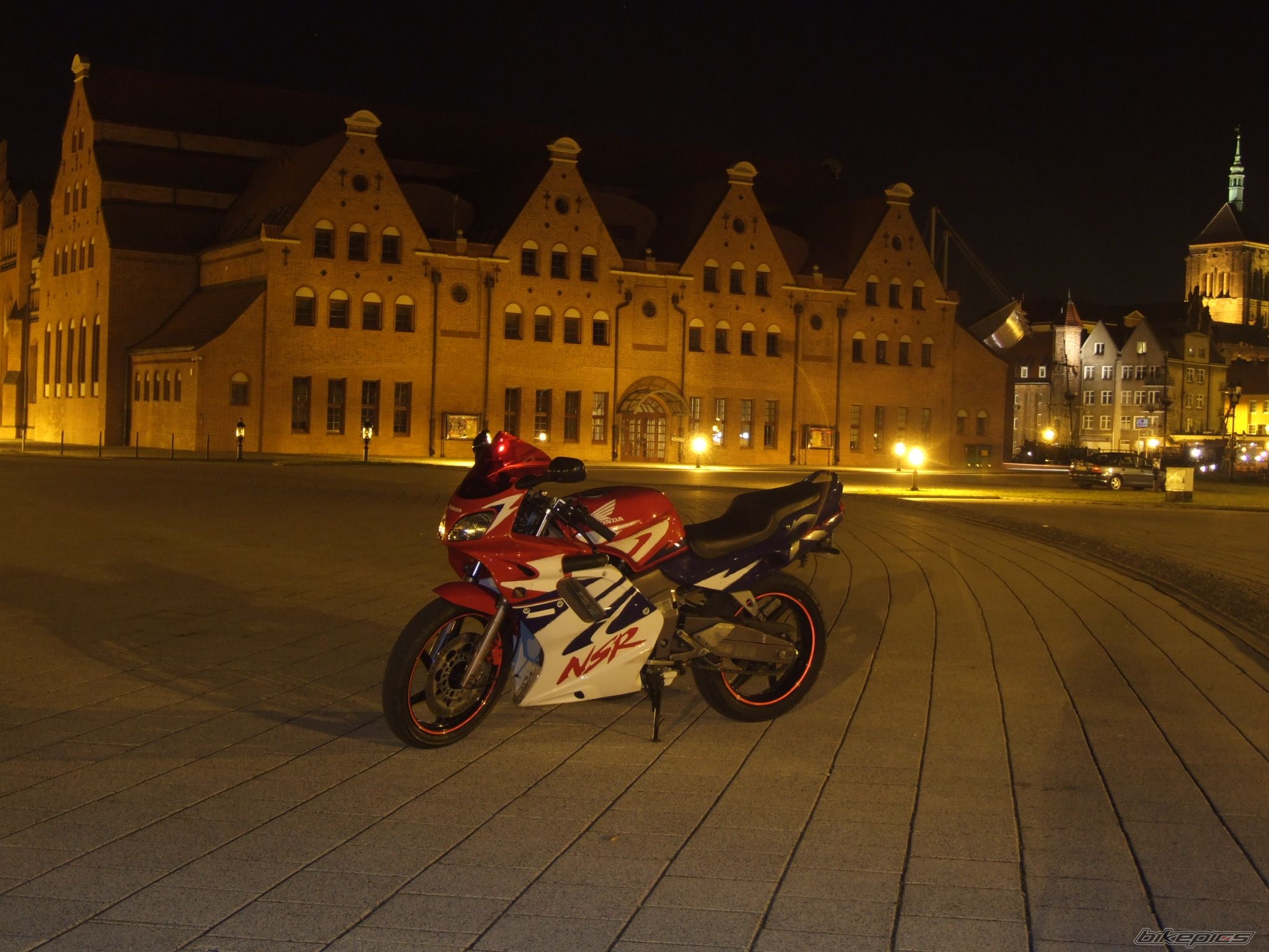 Photo 1742333