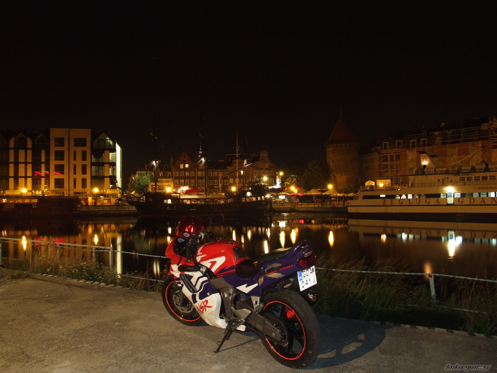 Photo 1742334