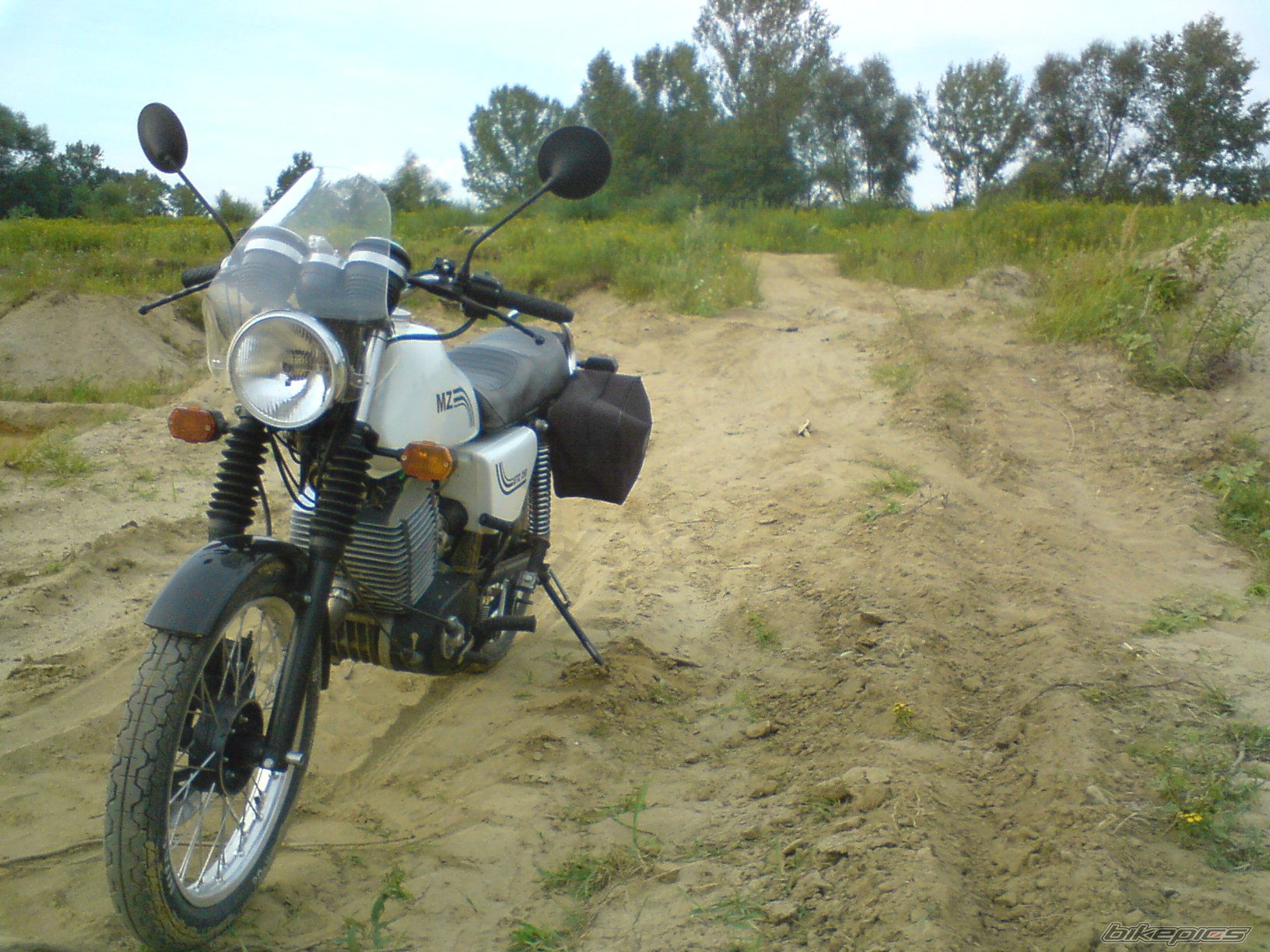 Photo 1742429