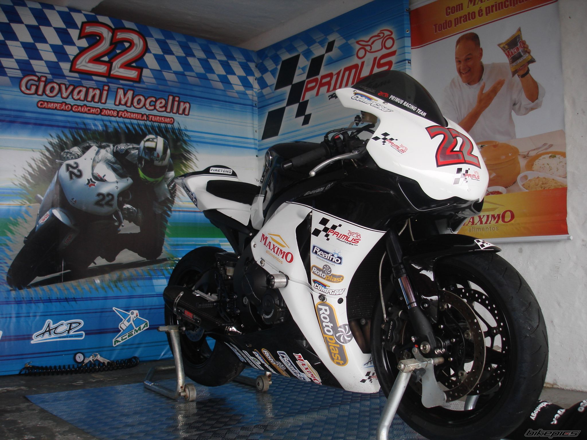 Photo 1742494
