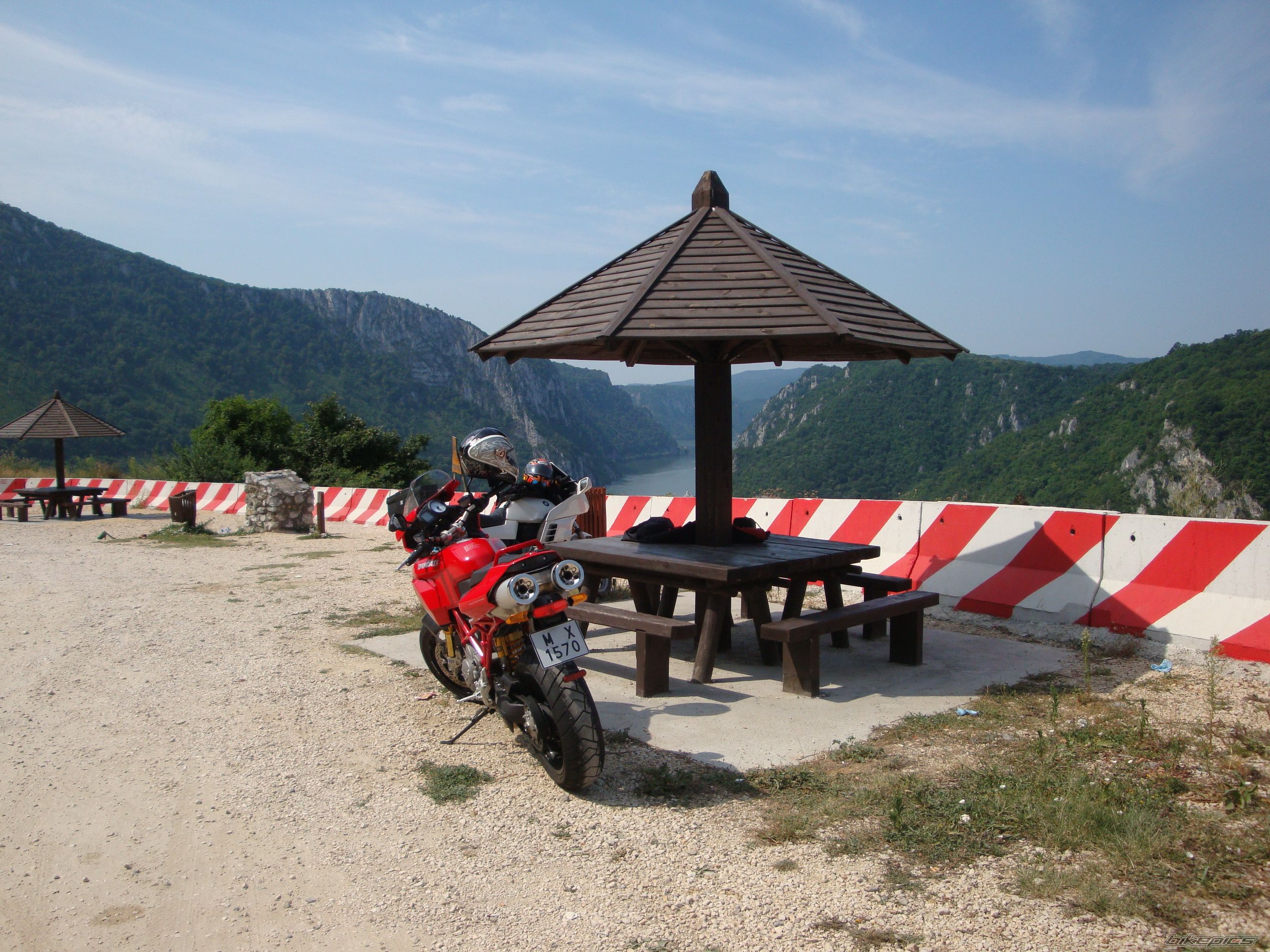 Photo 1742568