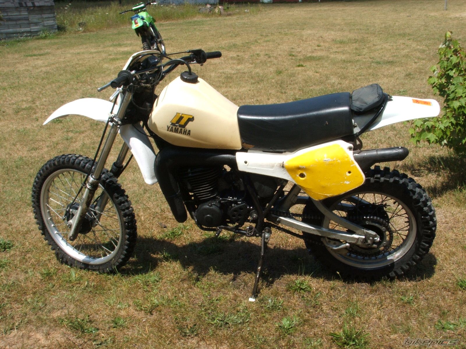 Photo 1742601