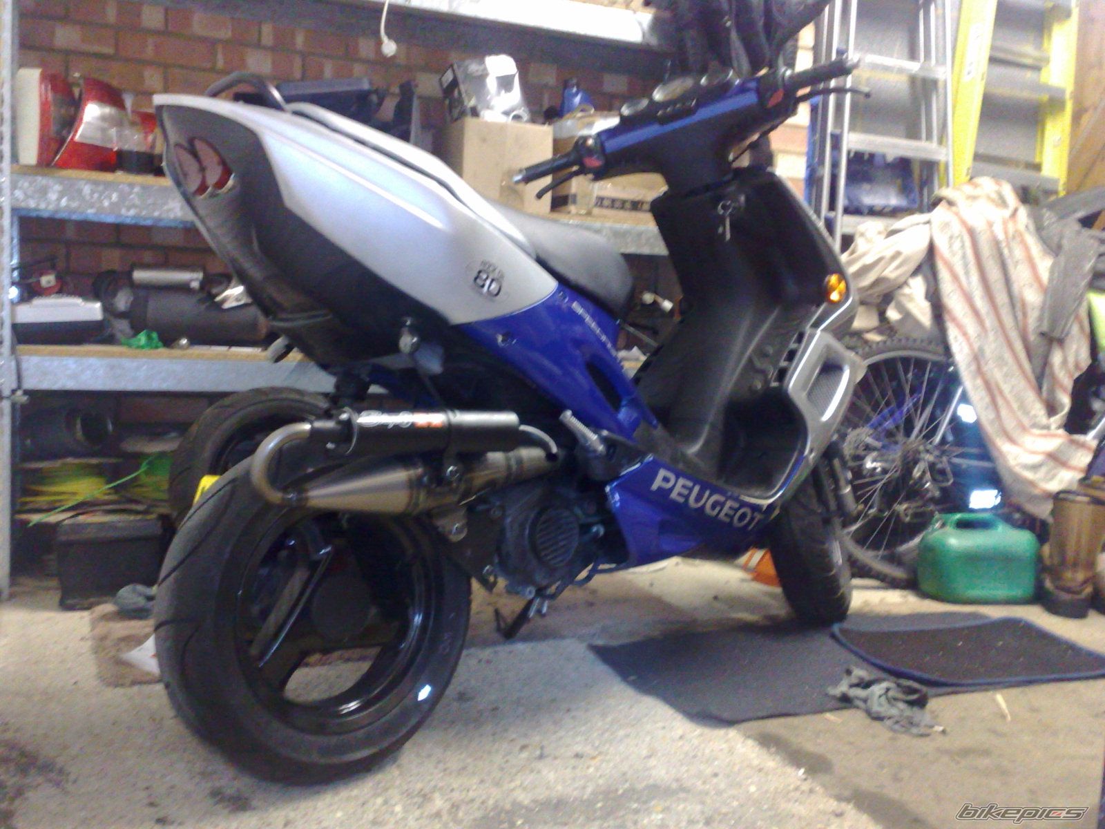 Photo 1742754