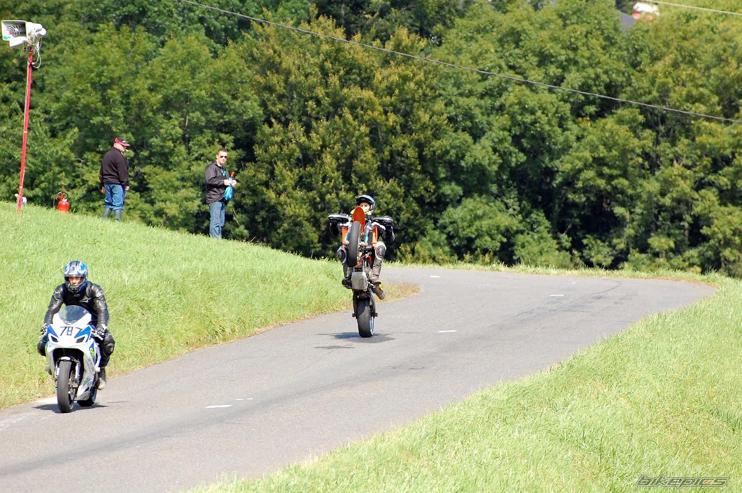Bike Photo 1742771