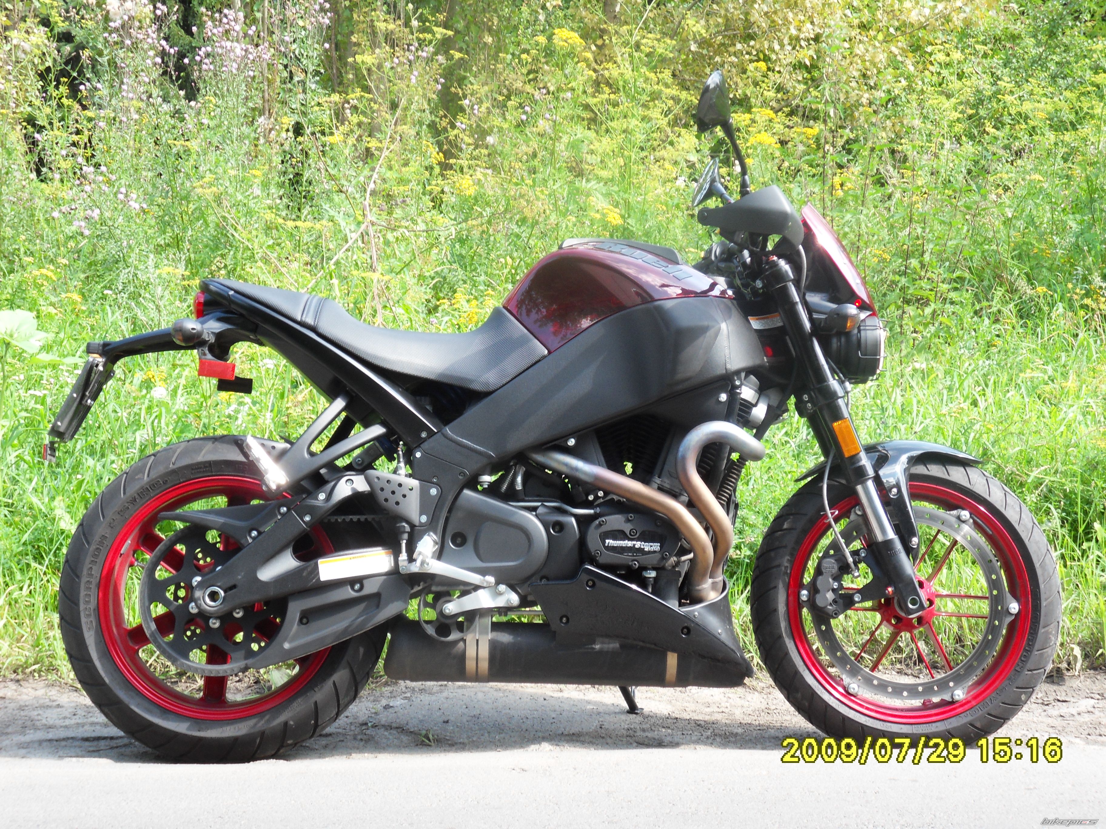 Photo 1742866
