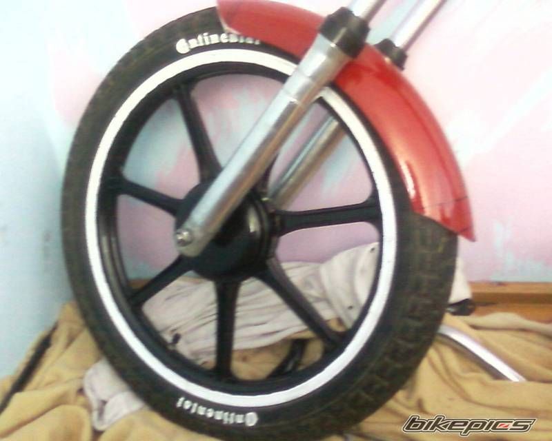 Photo 1743195