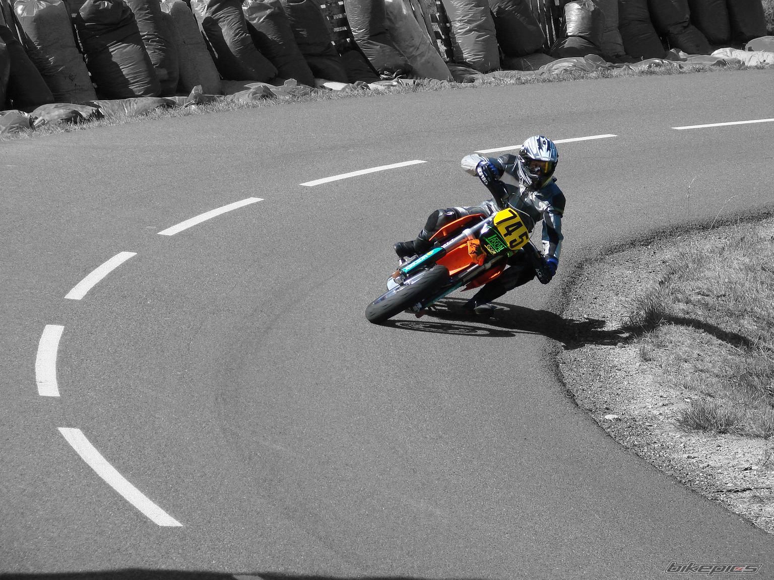 Bike Photo 1743221
