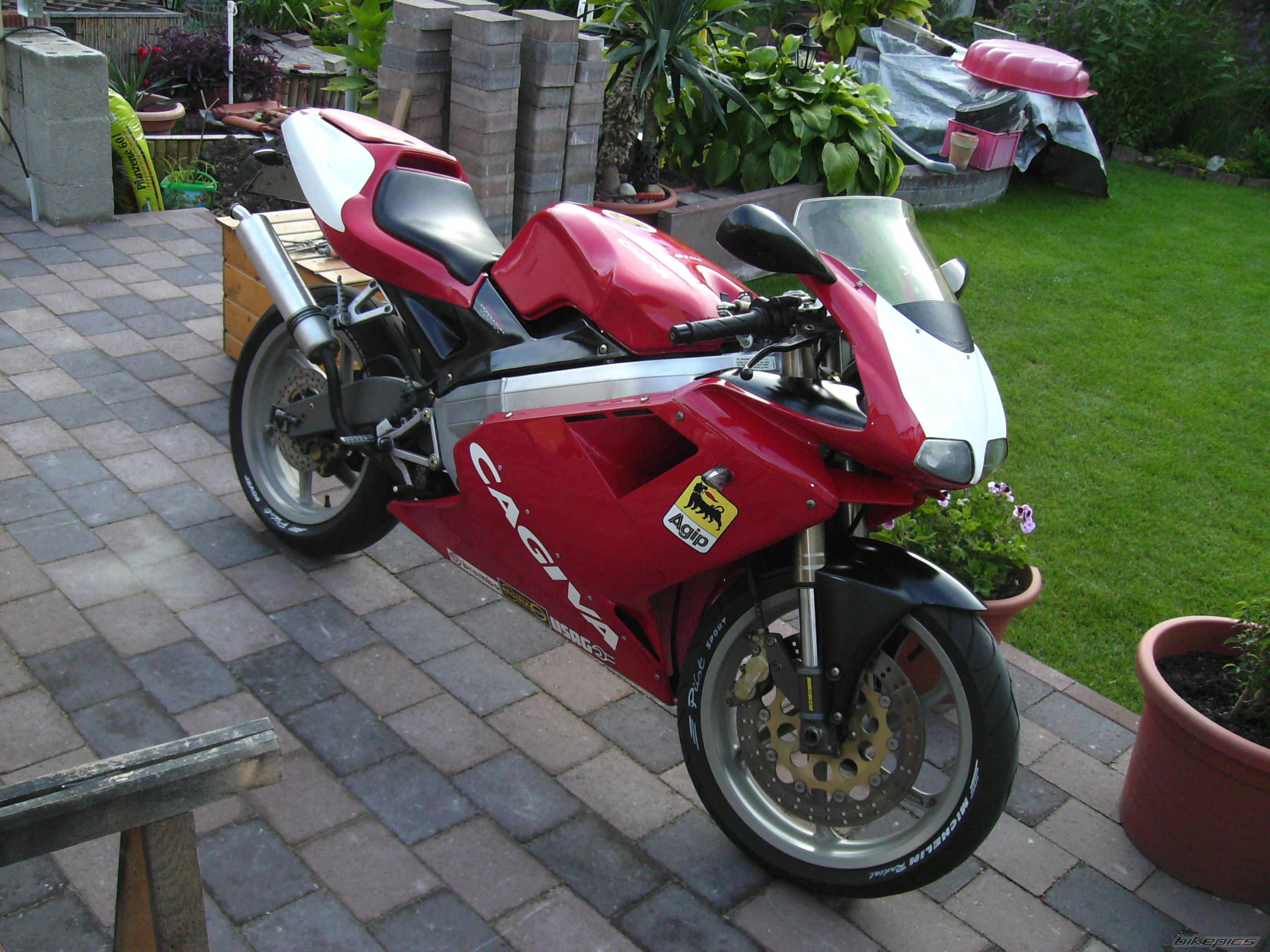 Photo 1743292