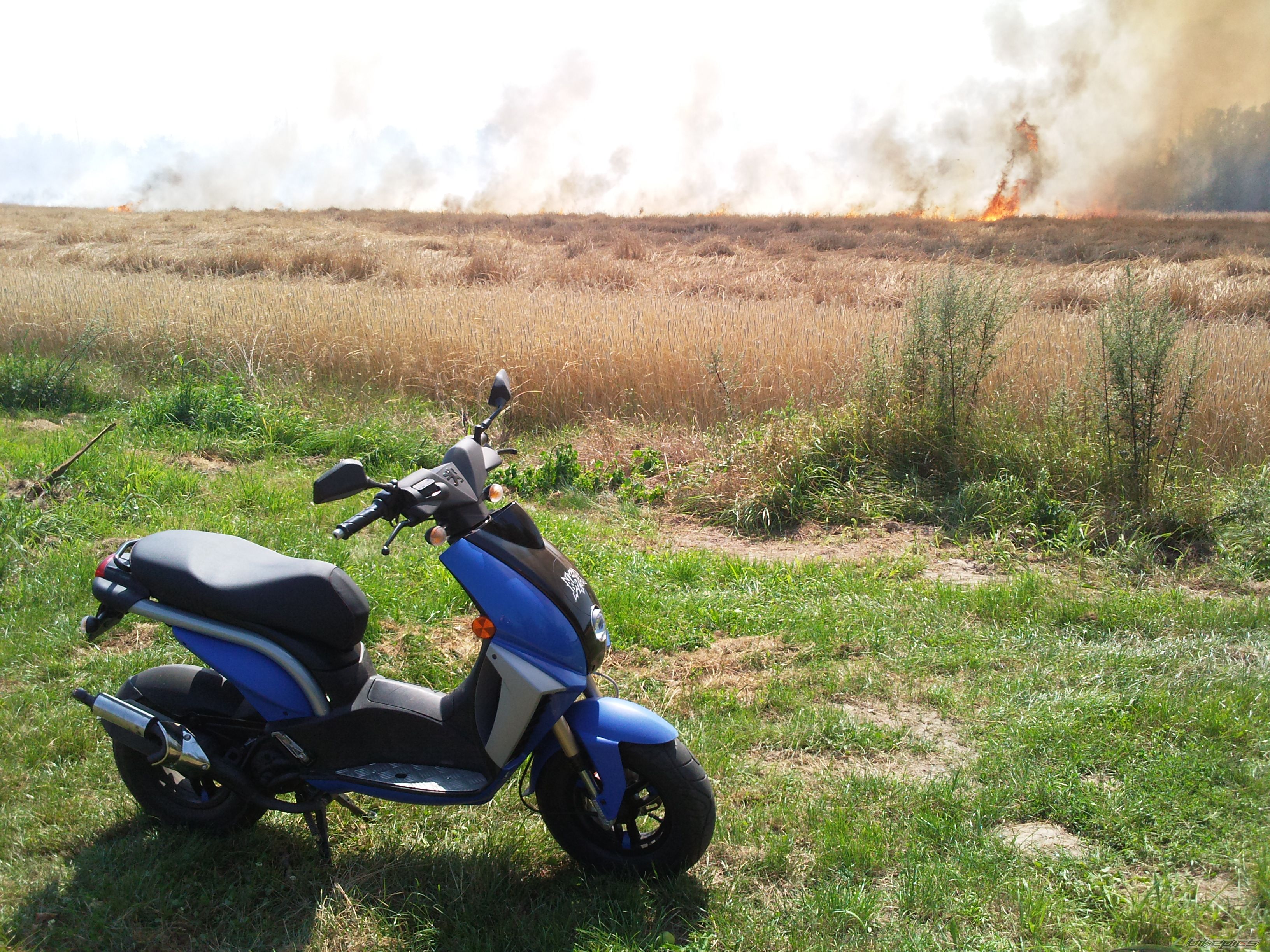 Bike Photo 1743397