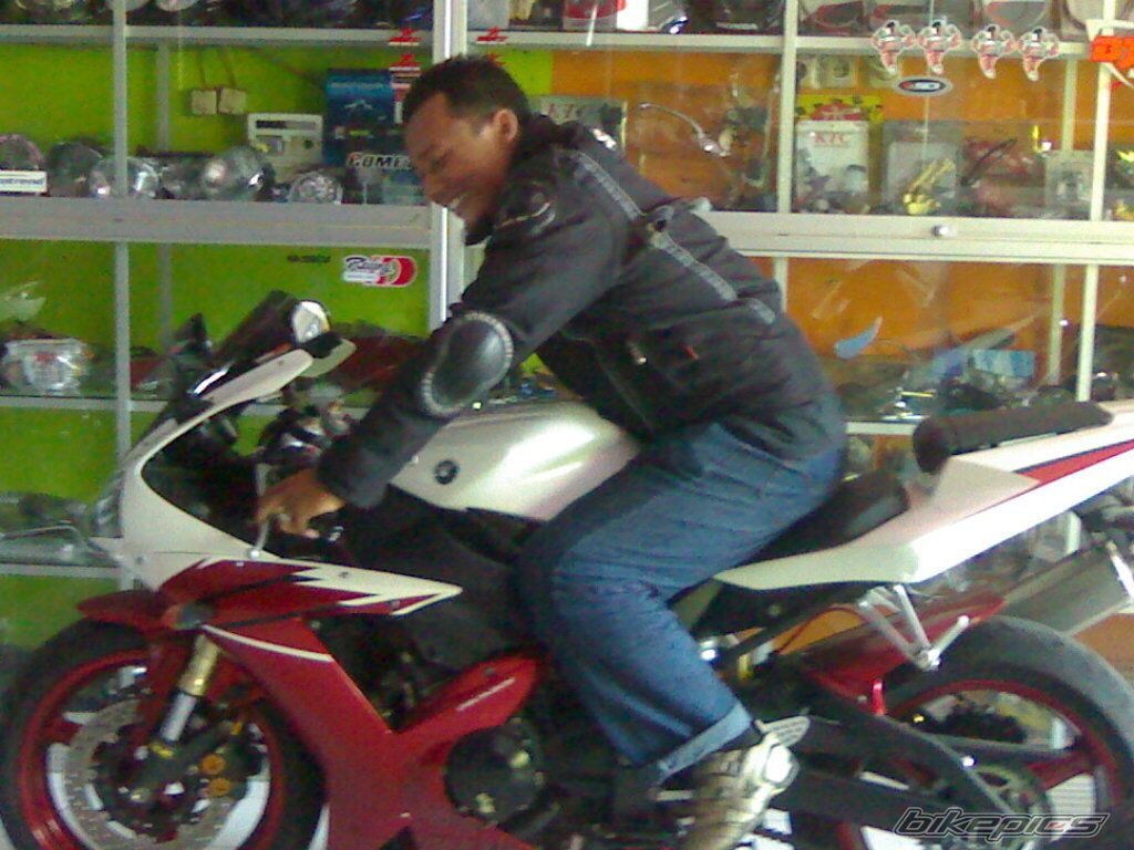 Bike Photo 1743537