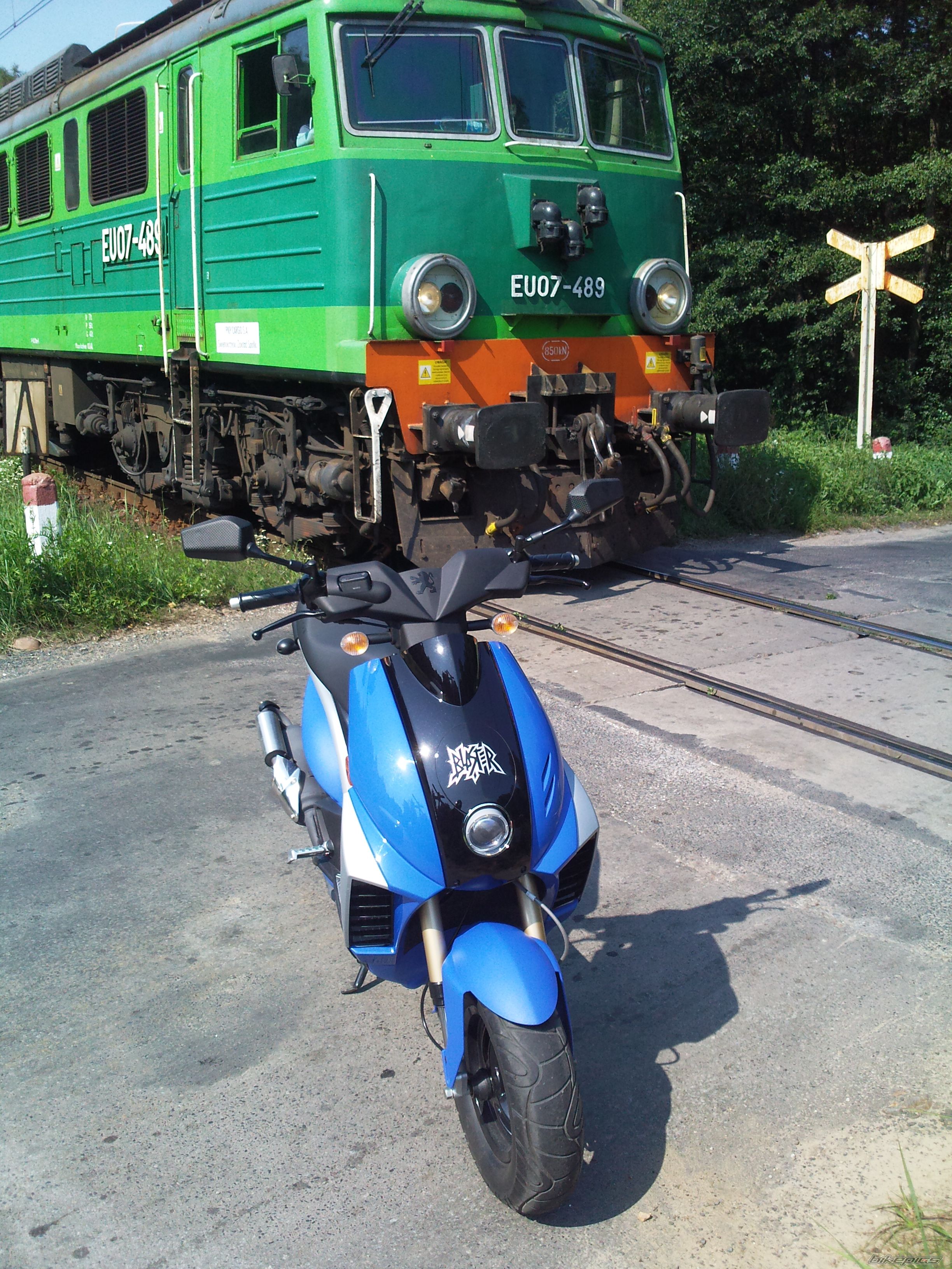 Bike Photo 1743560