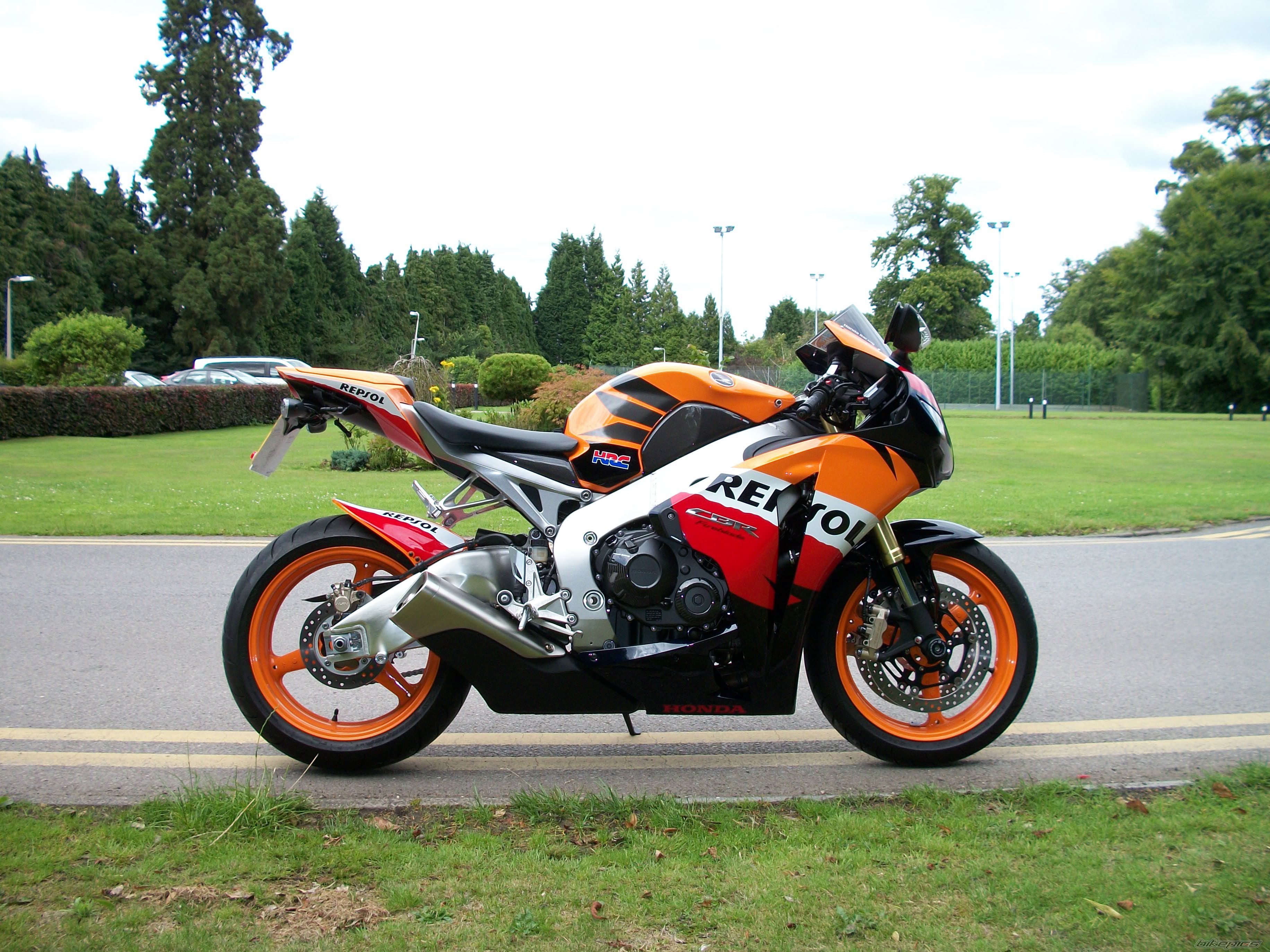 Bike Photo 1743575