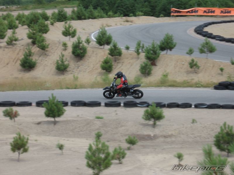 Photo 1743588
