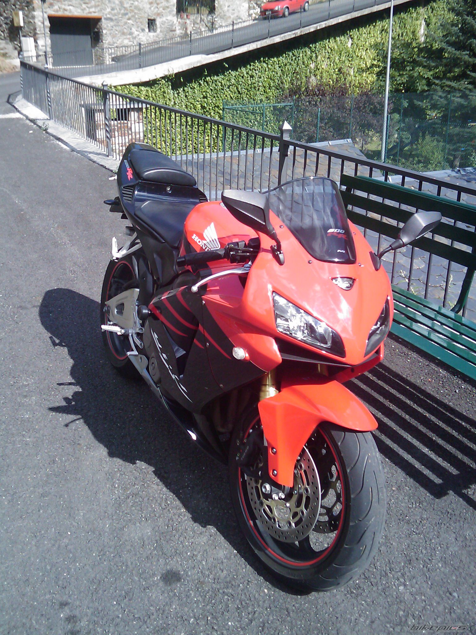 Bike Photo 1743796