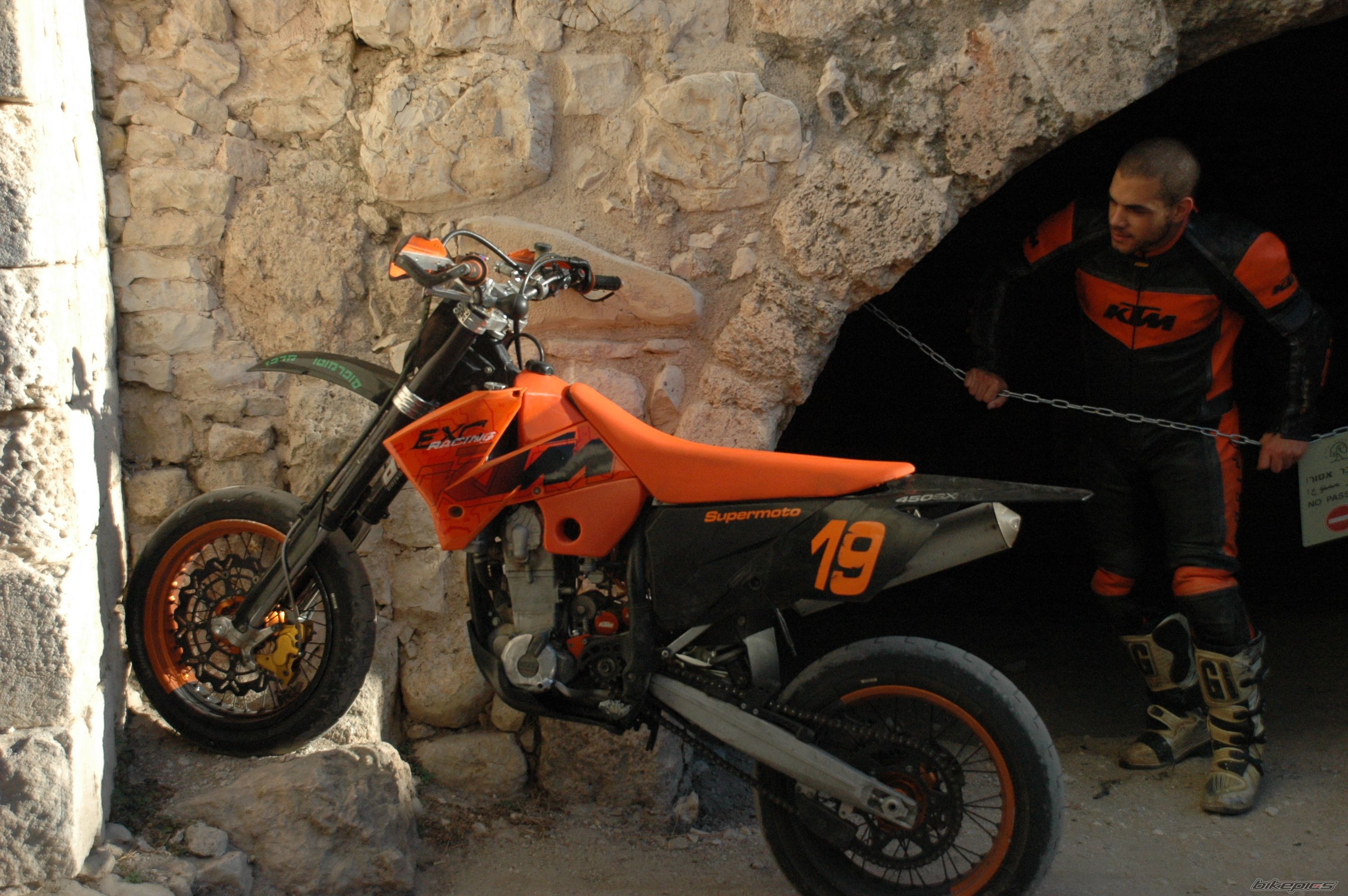 Bike Photo 1743829