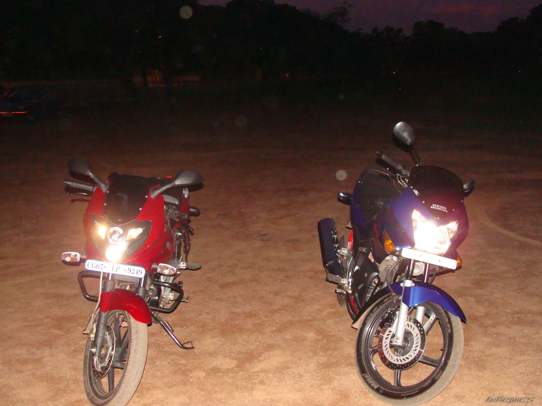 Bike Photo 1744095