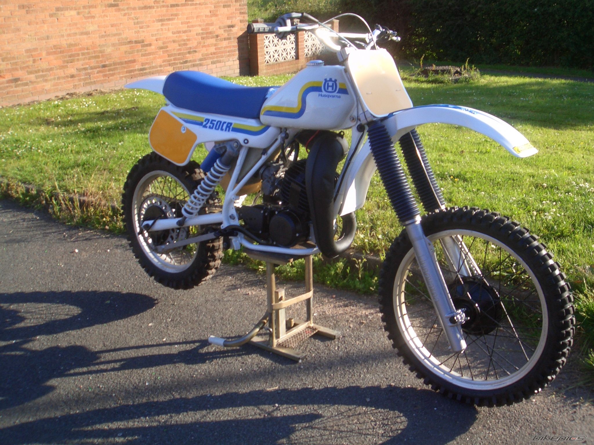 Photo 1744173