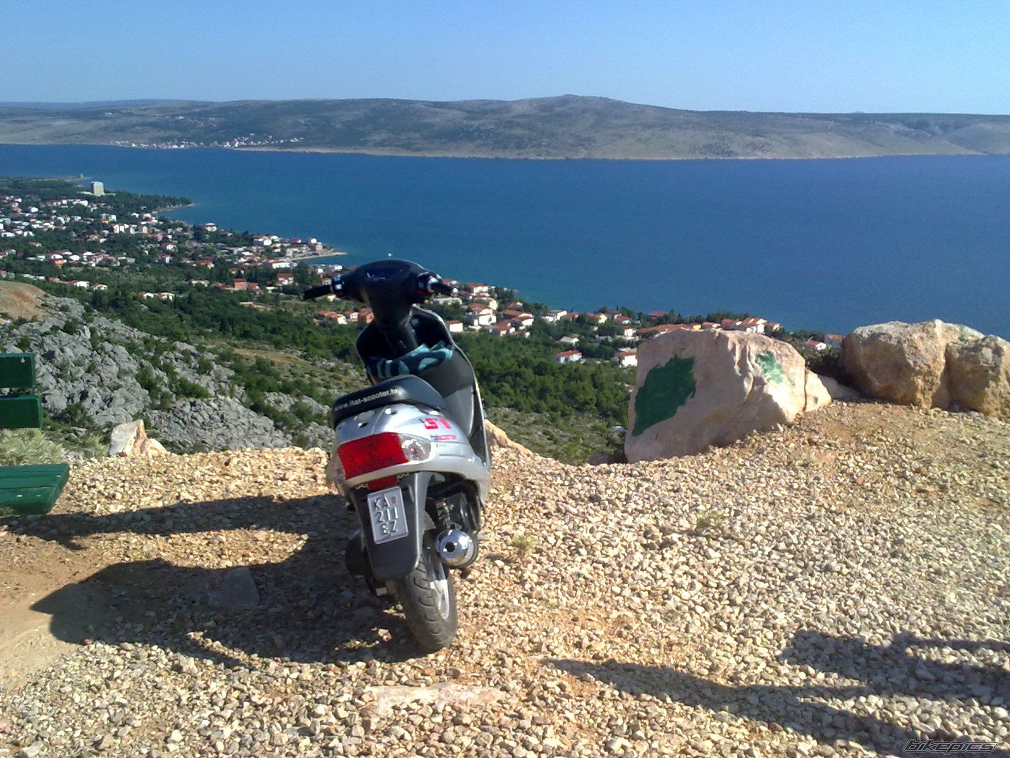 Photo 1744175