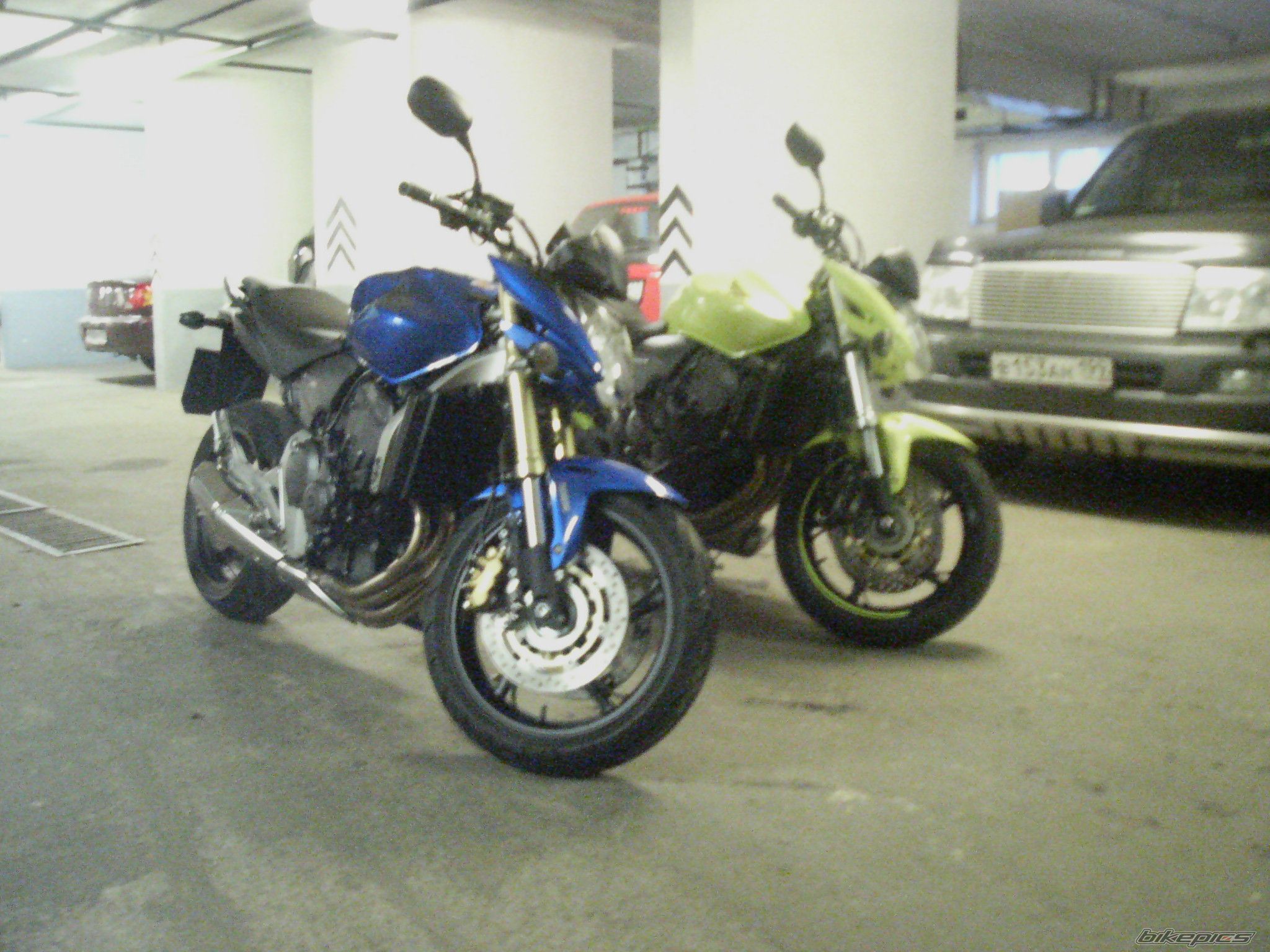 Photo 1744311