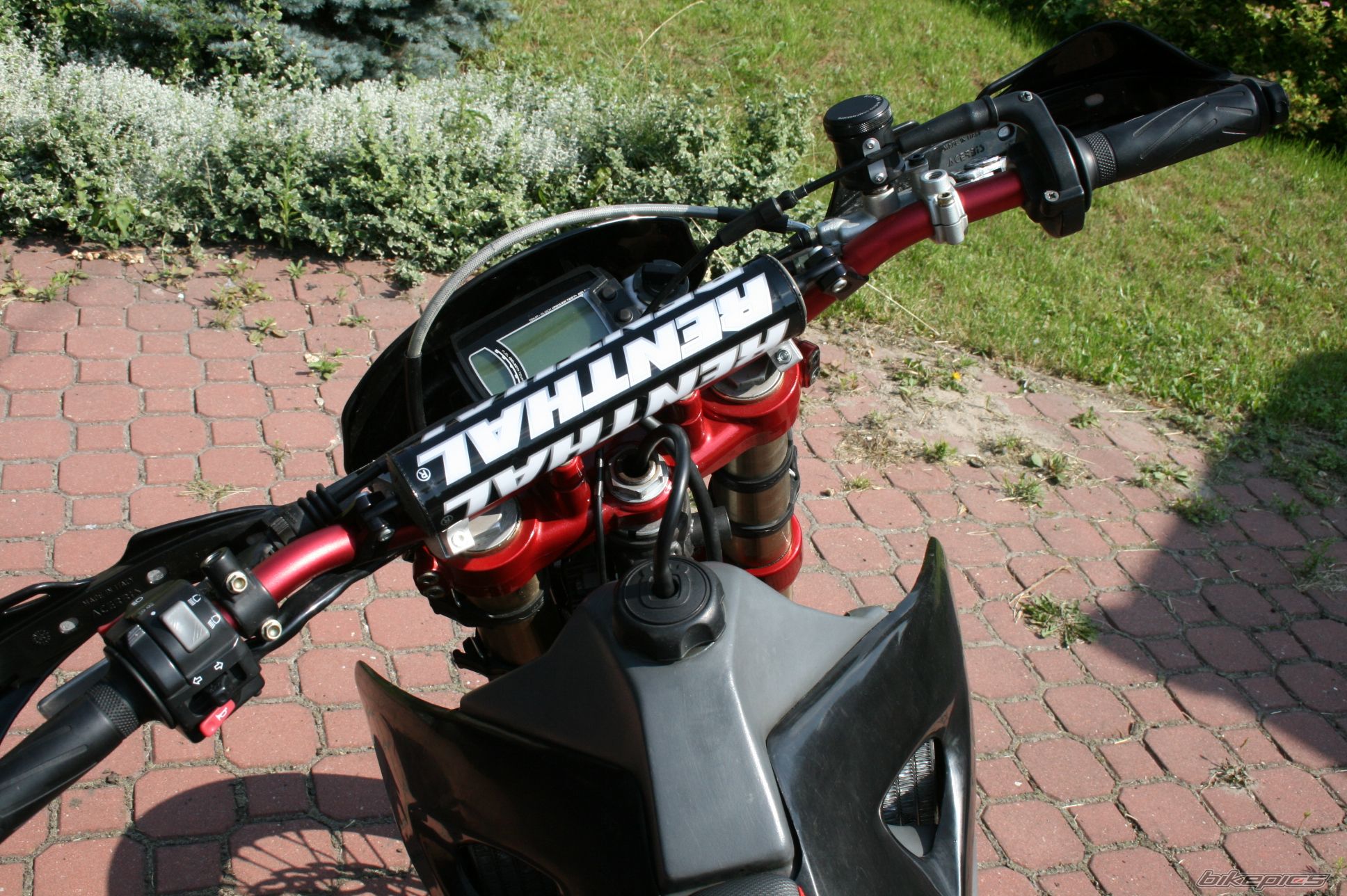 Bike Photo 1744317