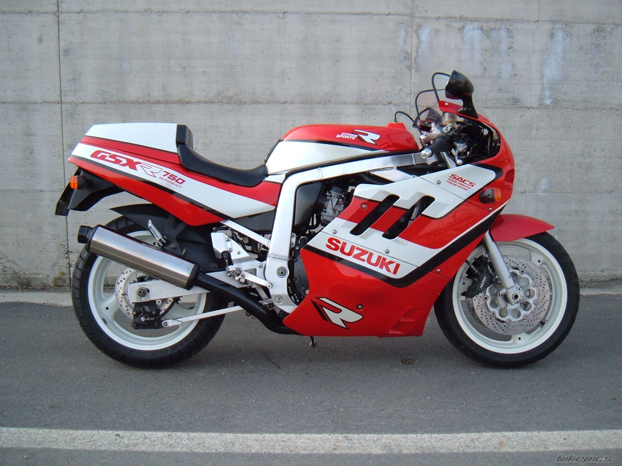 Bike Photo 1744354