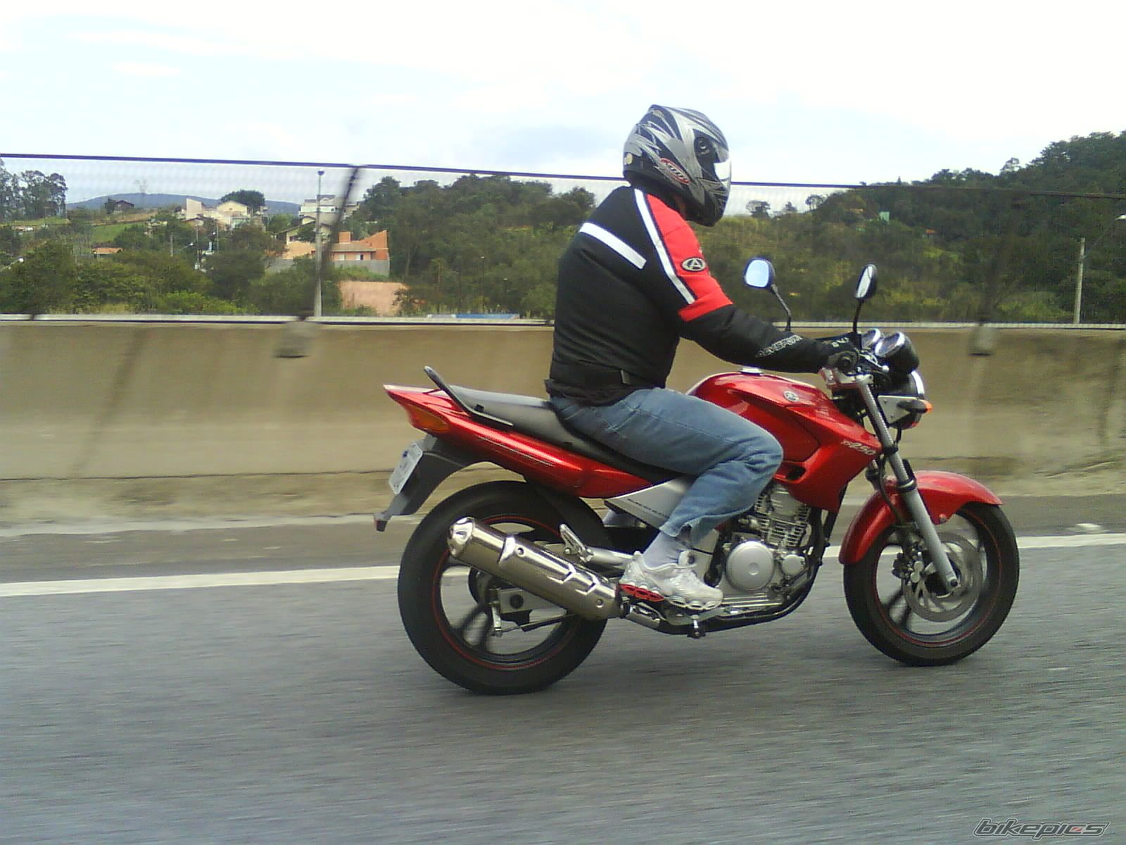 Photo 1744541