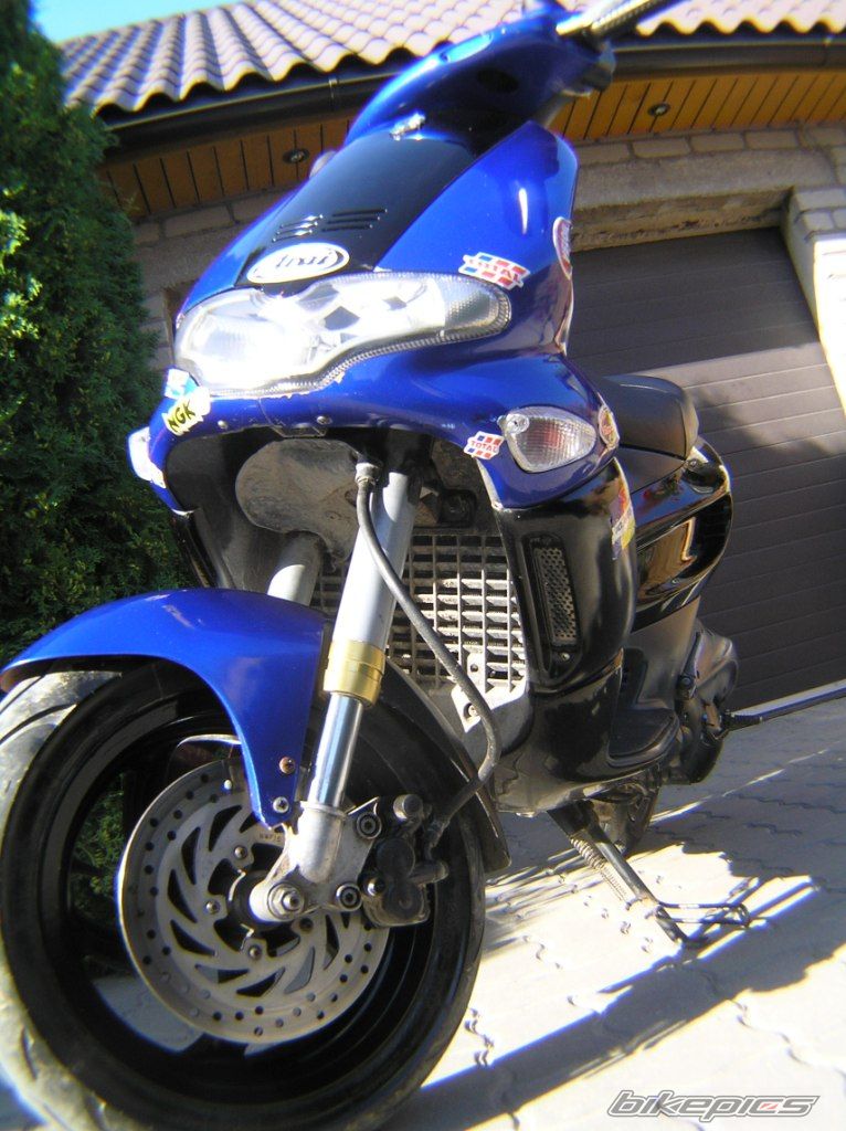 Photo 1744580