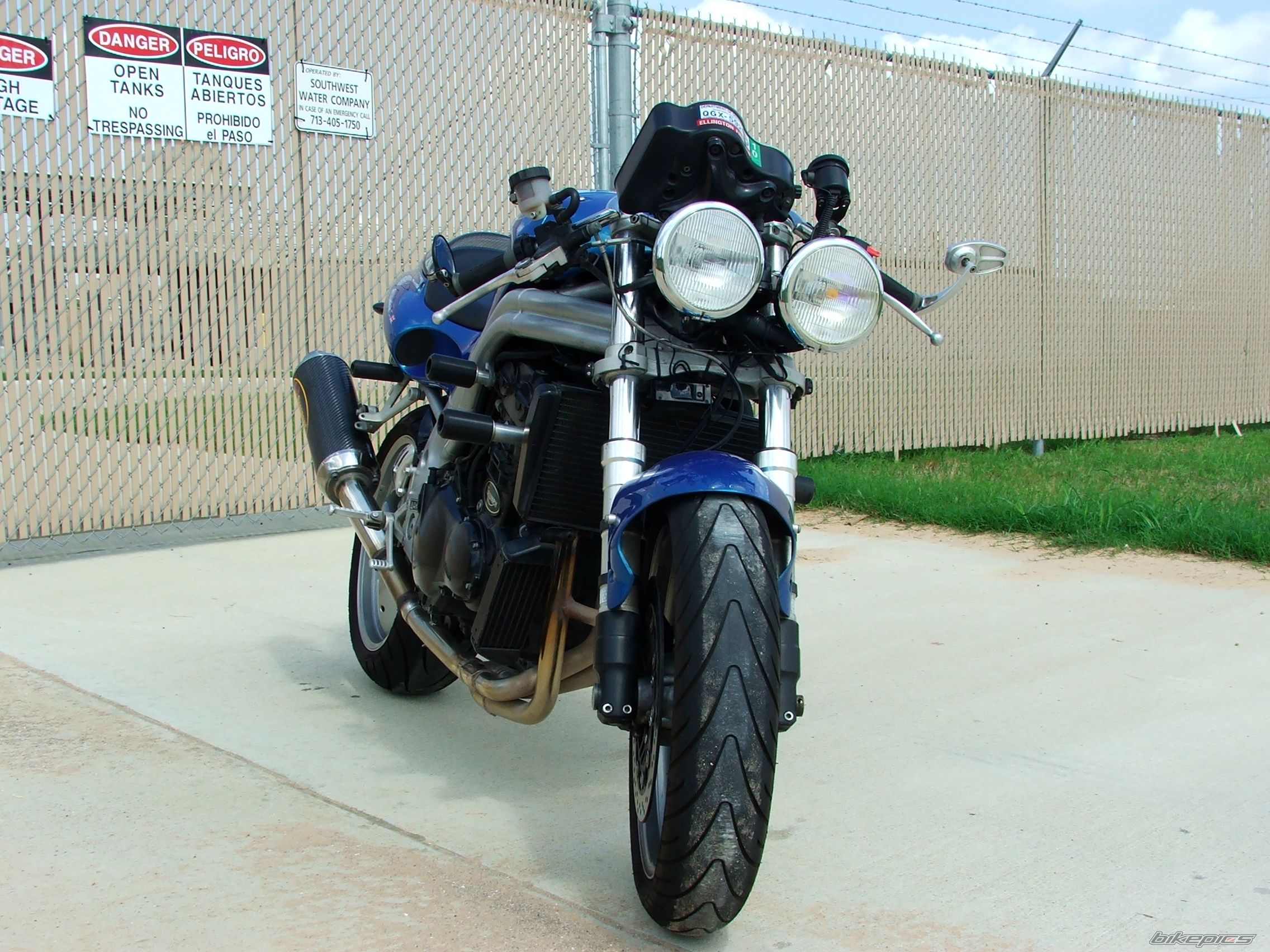 Photo 1744596