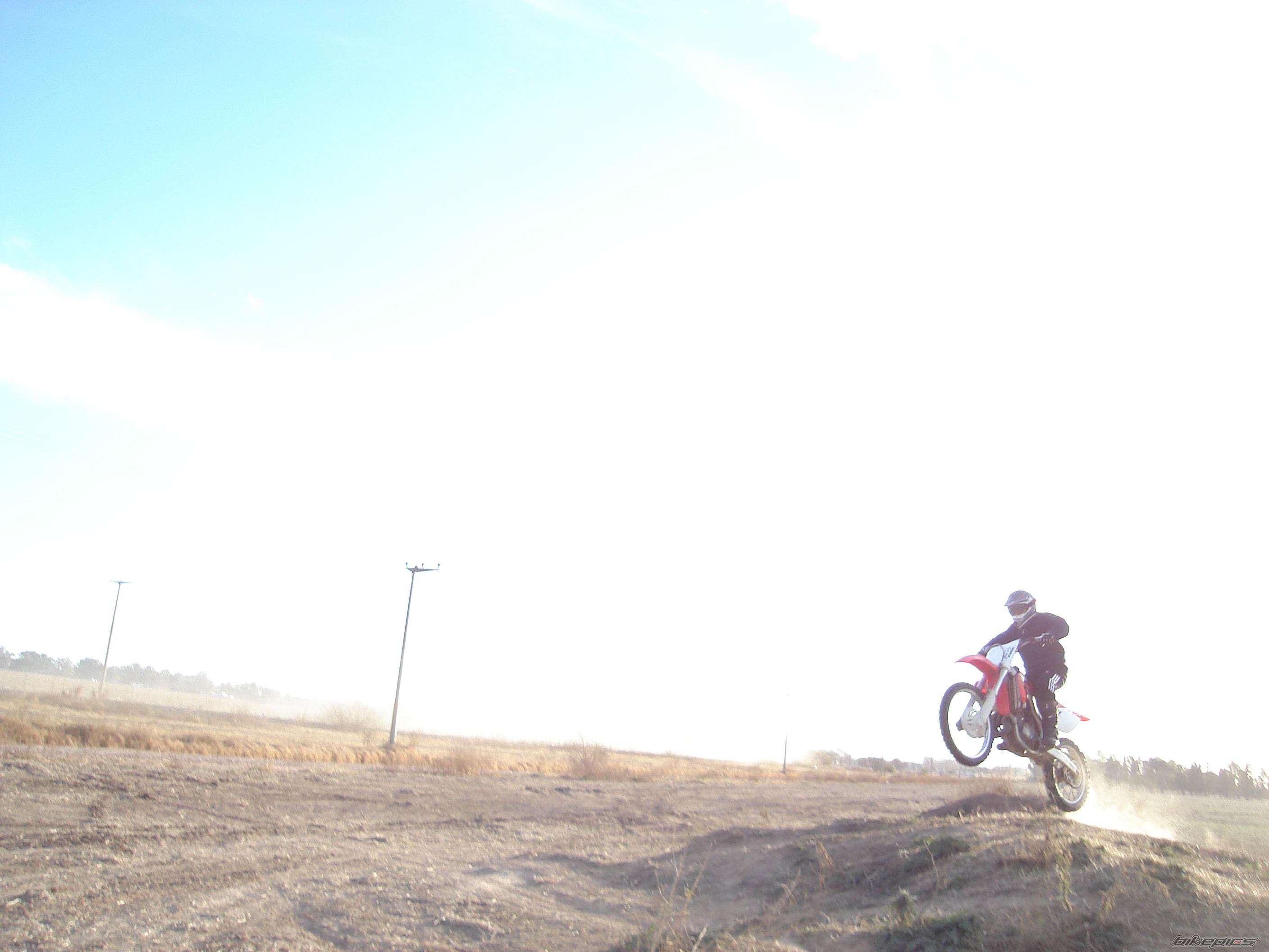 Photo 1744634
