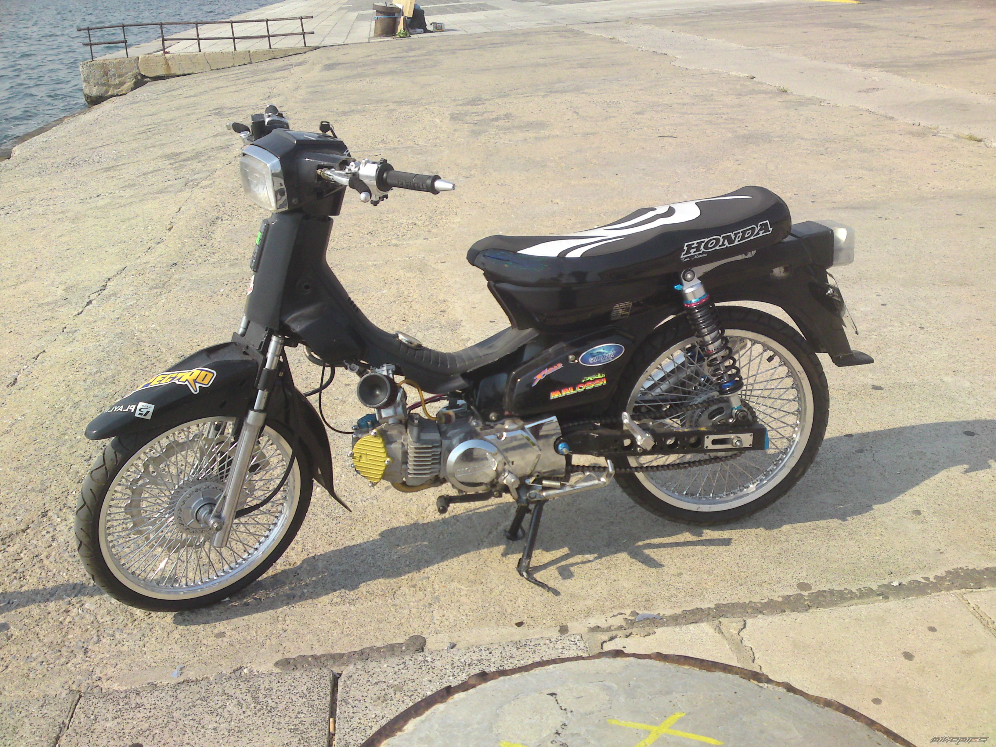 Photo 1744705
