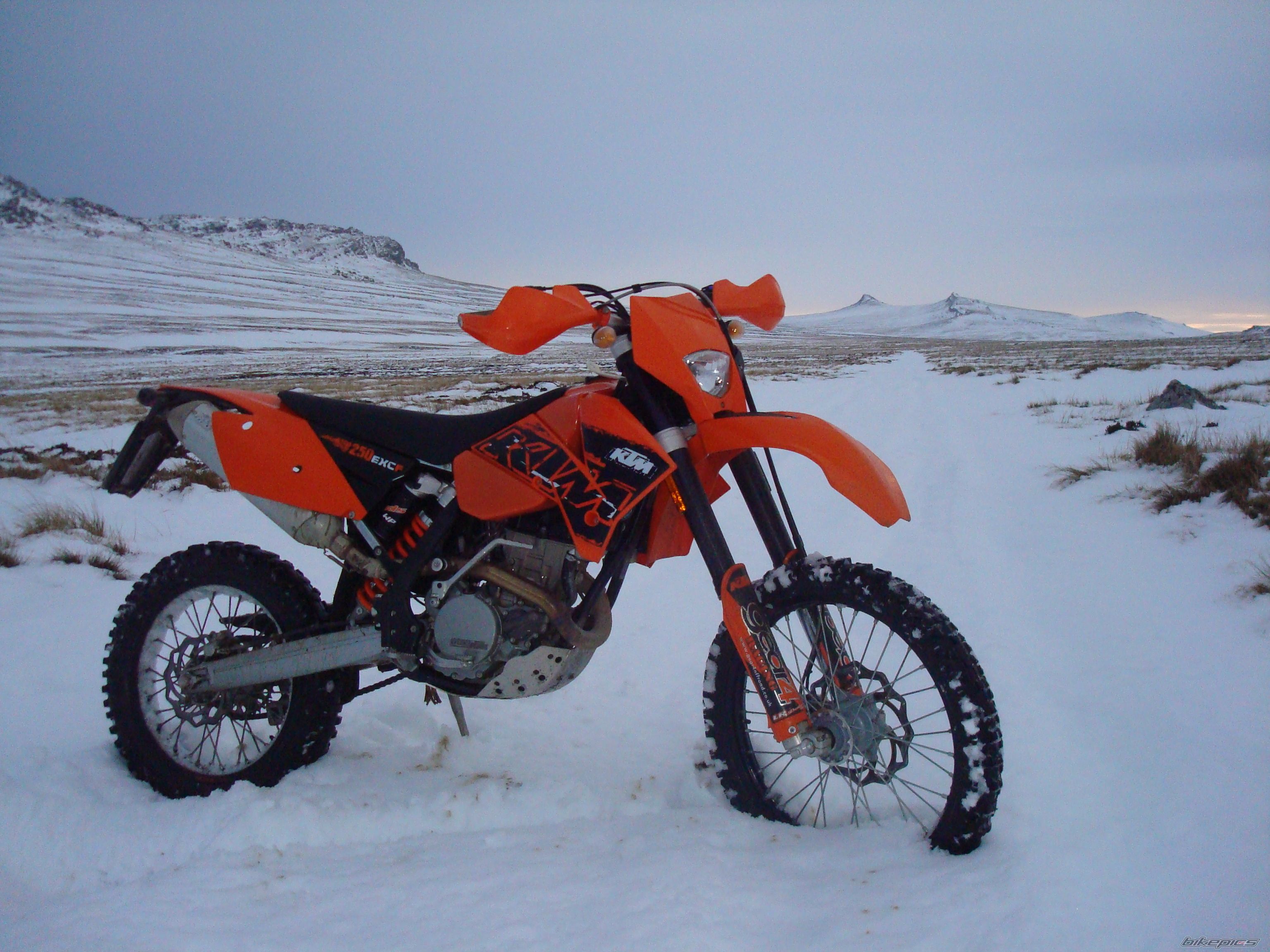 Photo 1744811