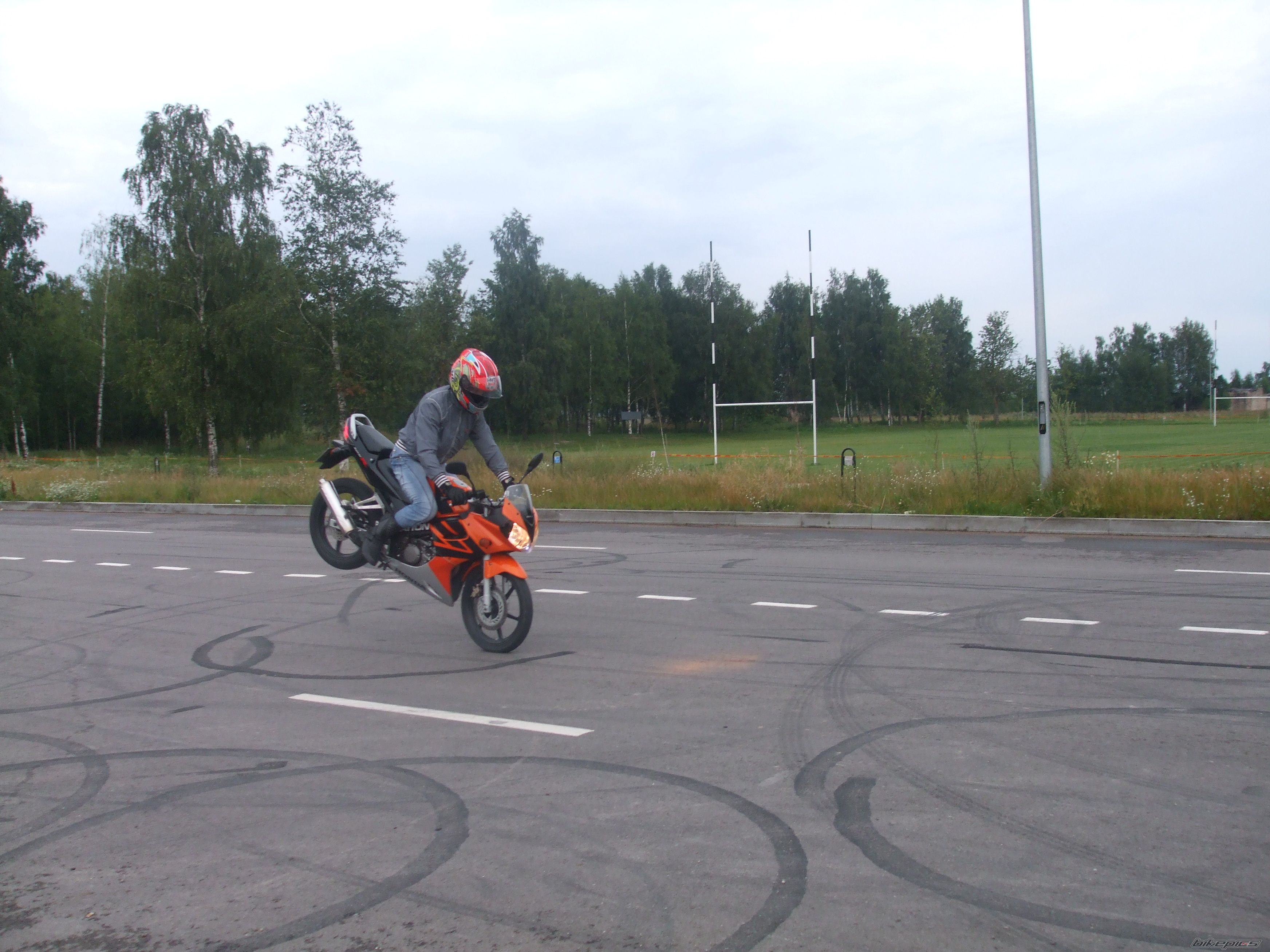 Photo 1744843