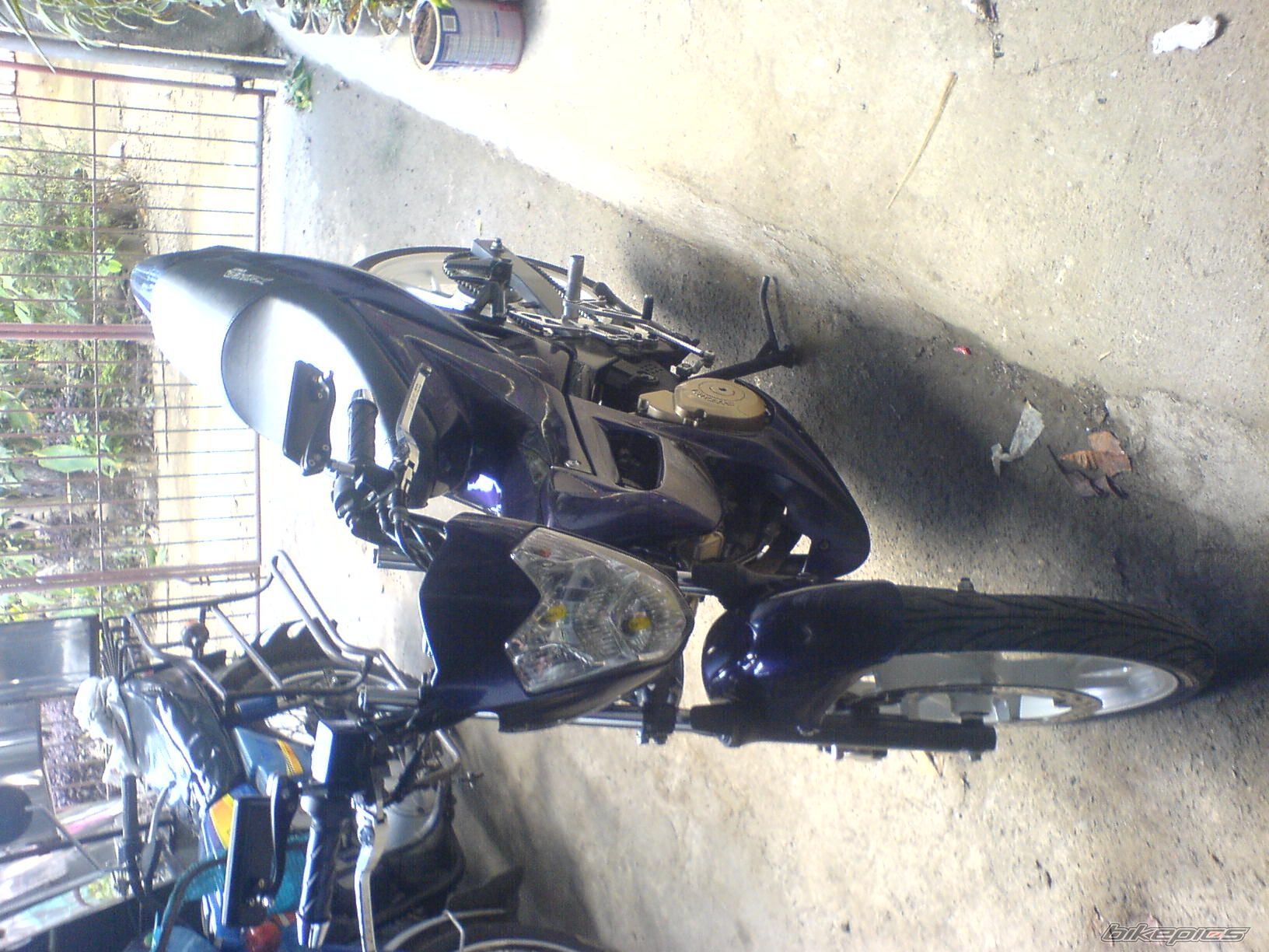 Bike Photo 1744876