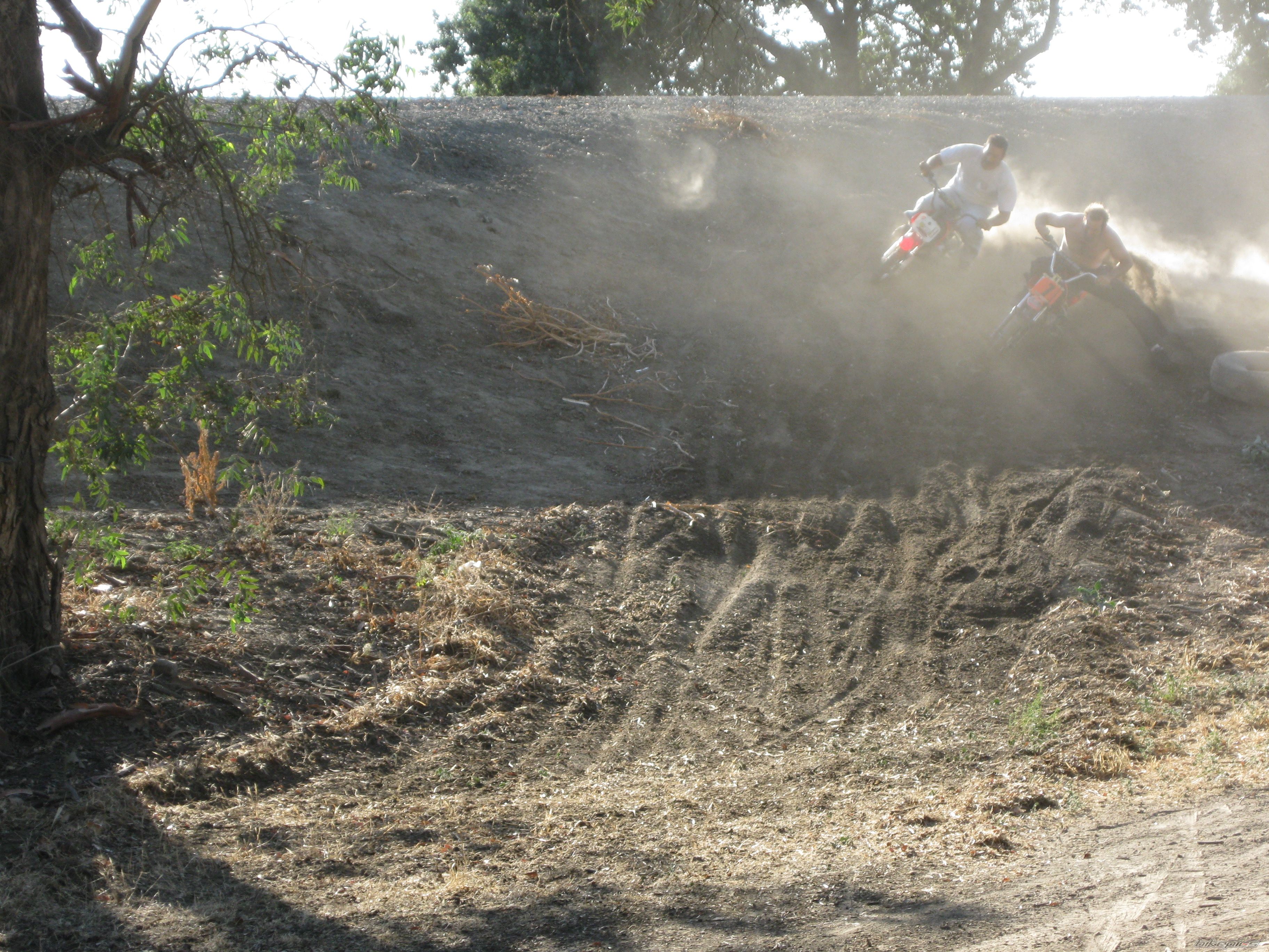 Photo 1744998