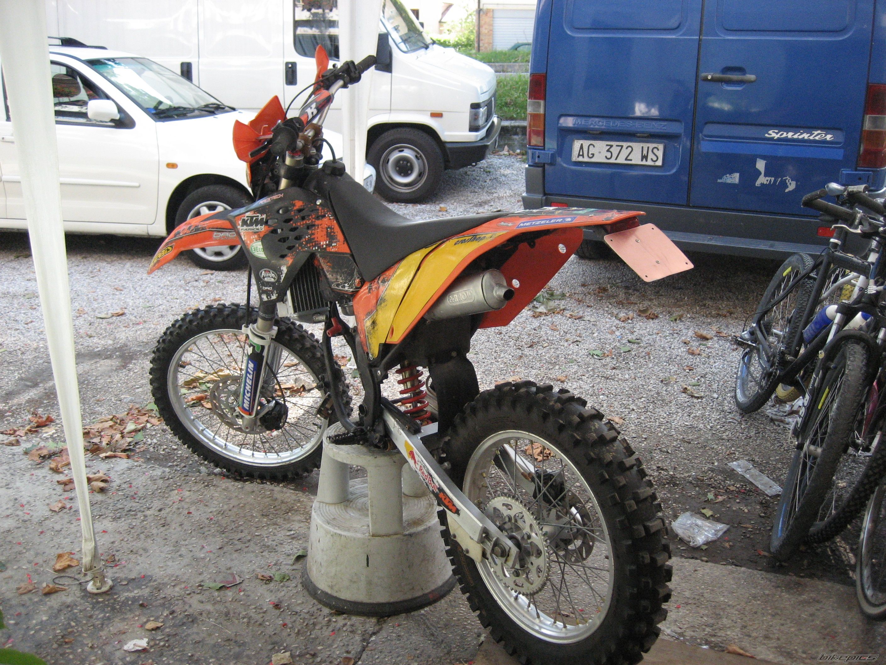 Photo 1745108