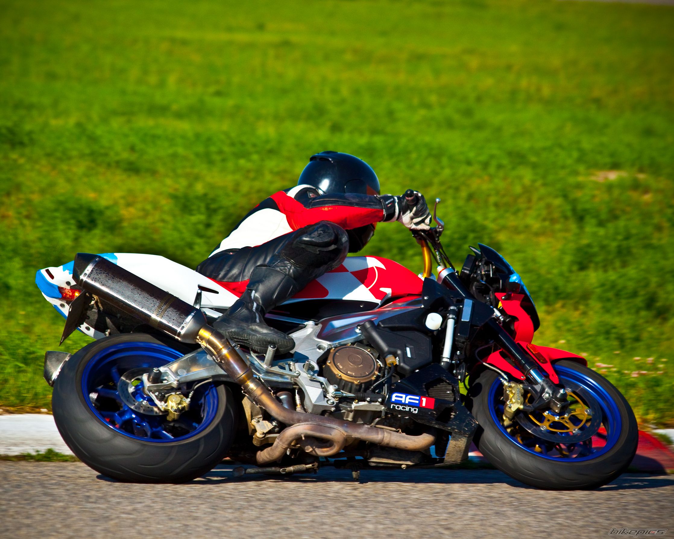 Bike Photo 1745282