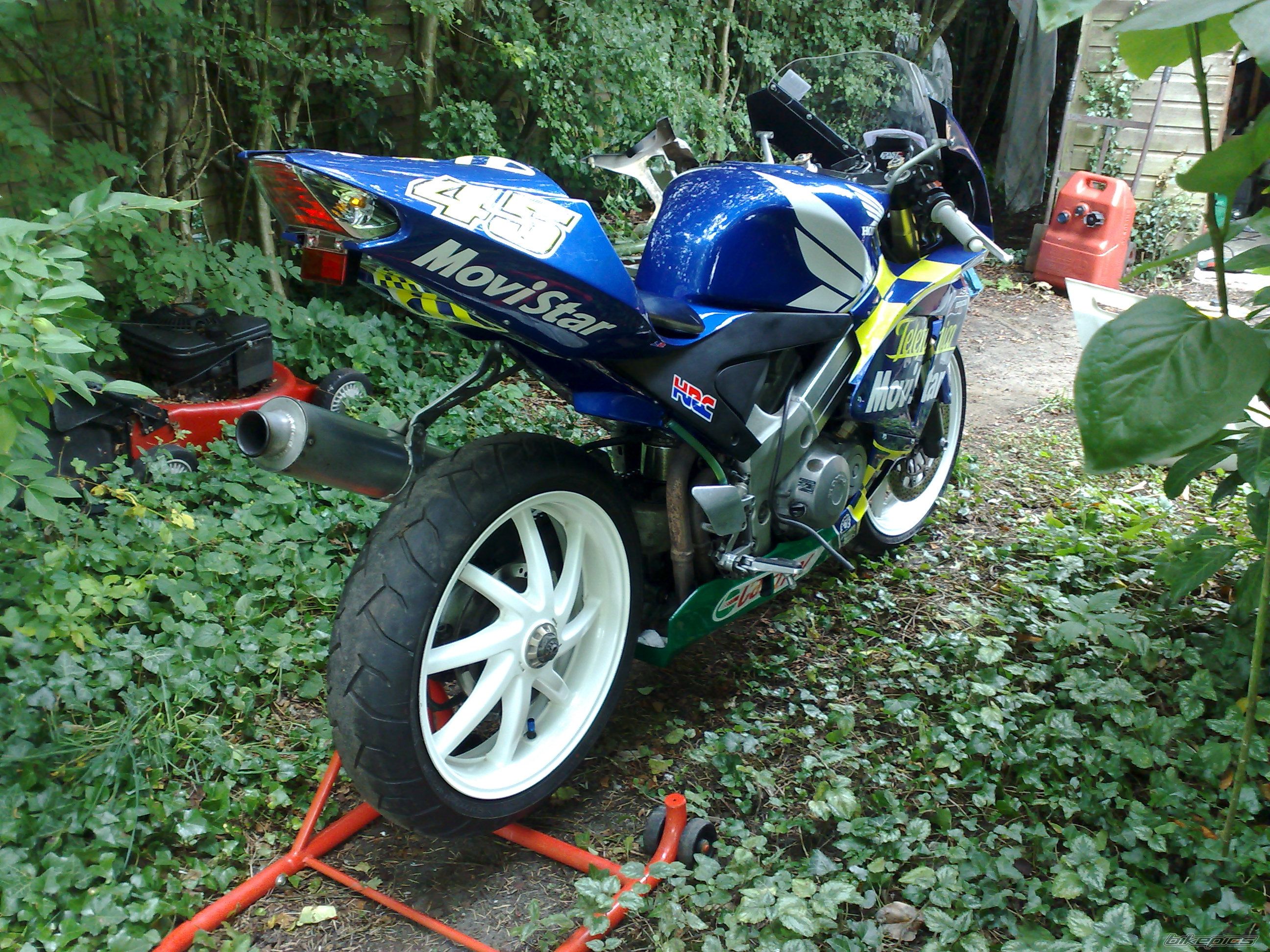 Photo 1745297