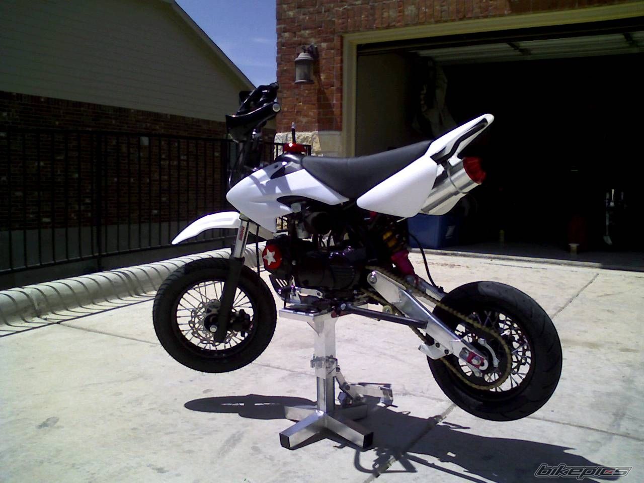 Photo 1745714