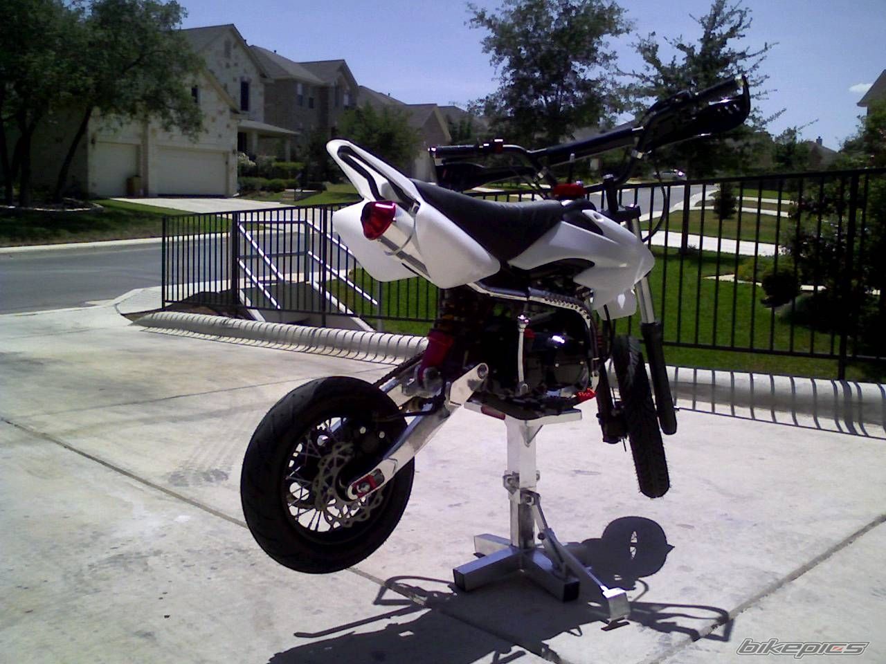 Photo 1745715