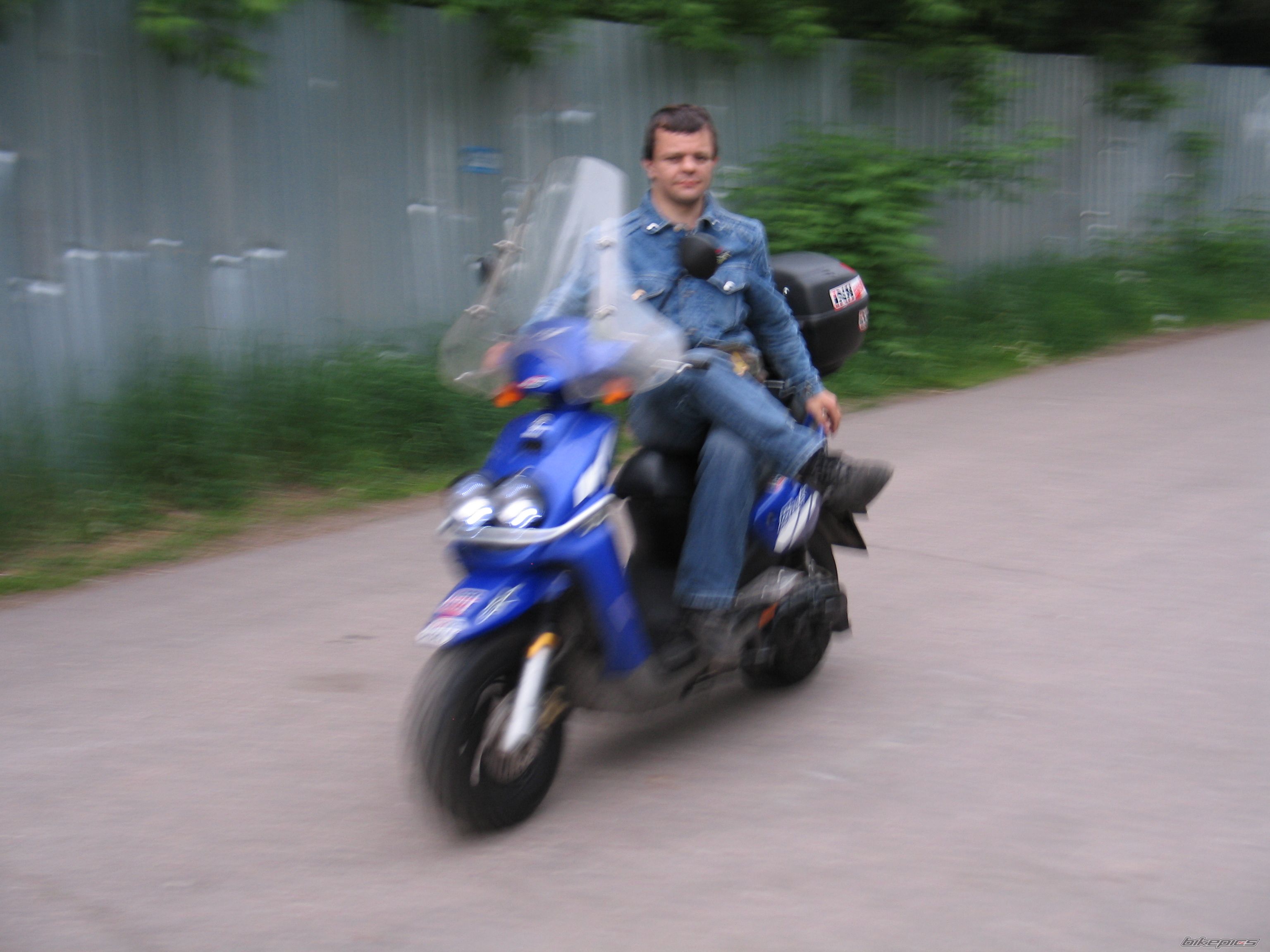 Photo 1745744