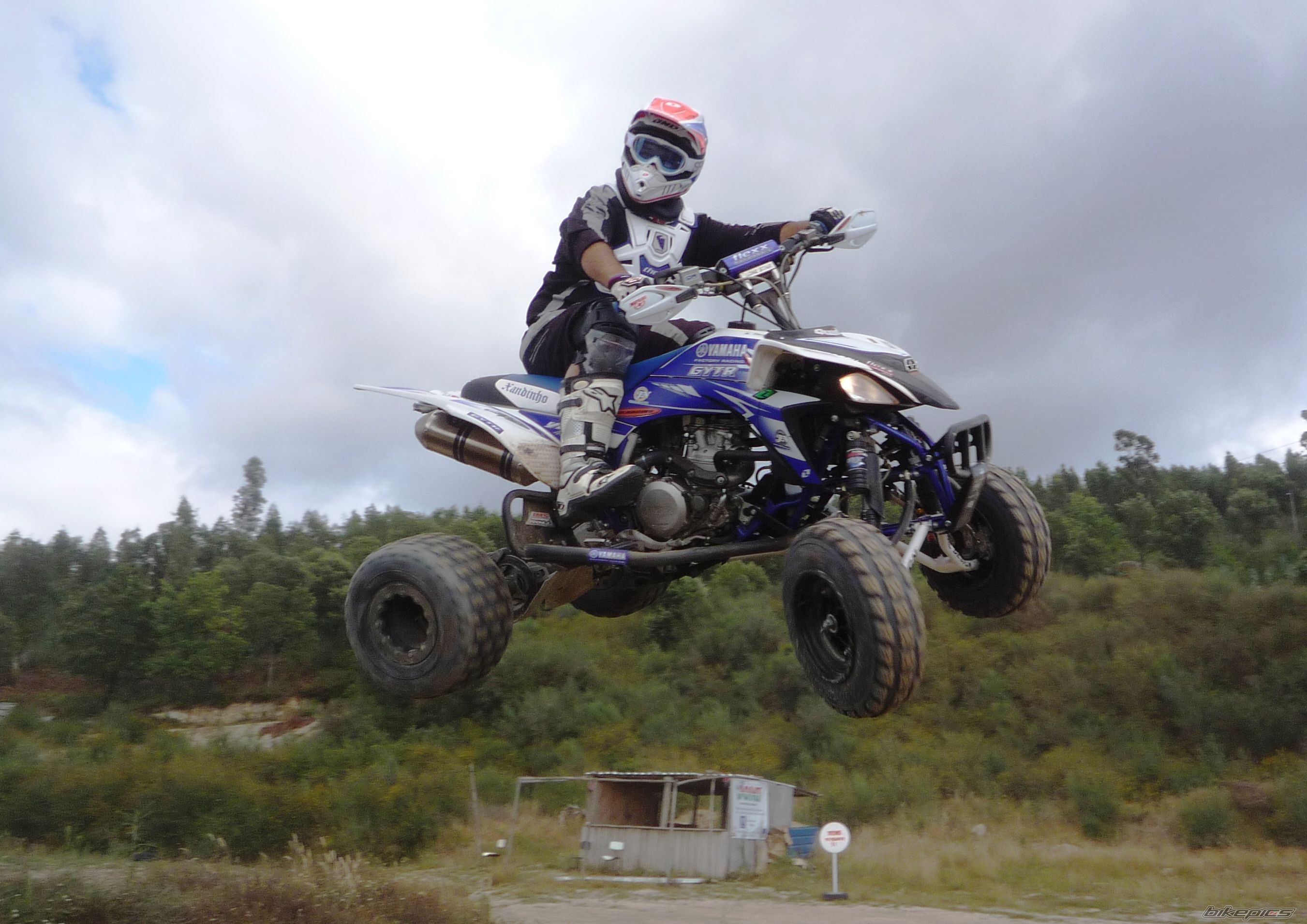 Photo 1745856