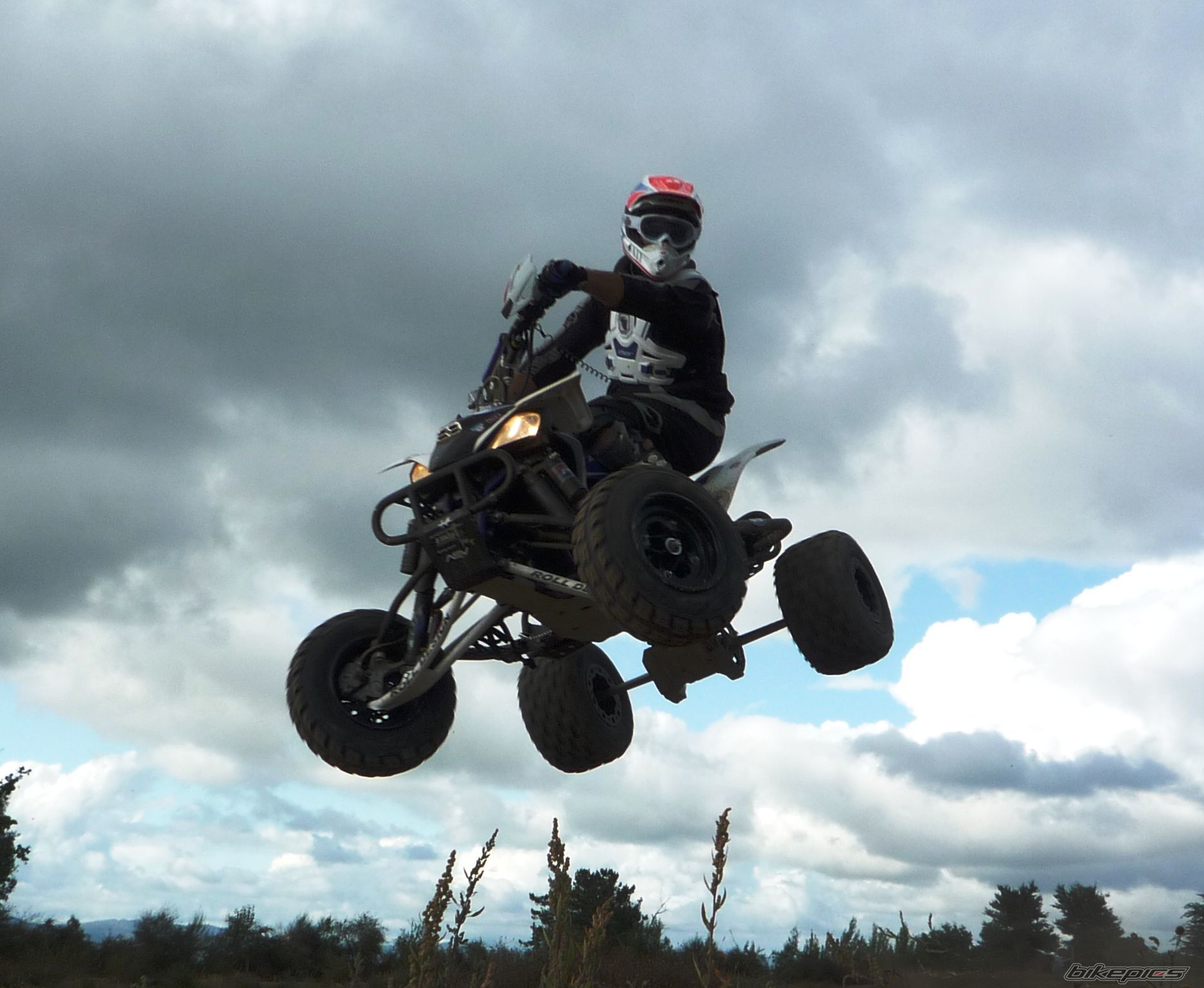 Photo 1745861