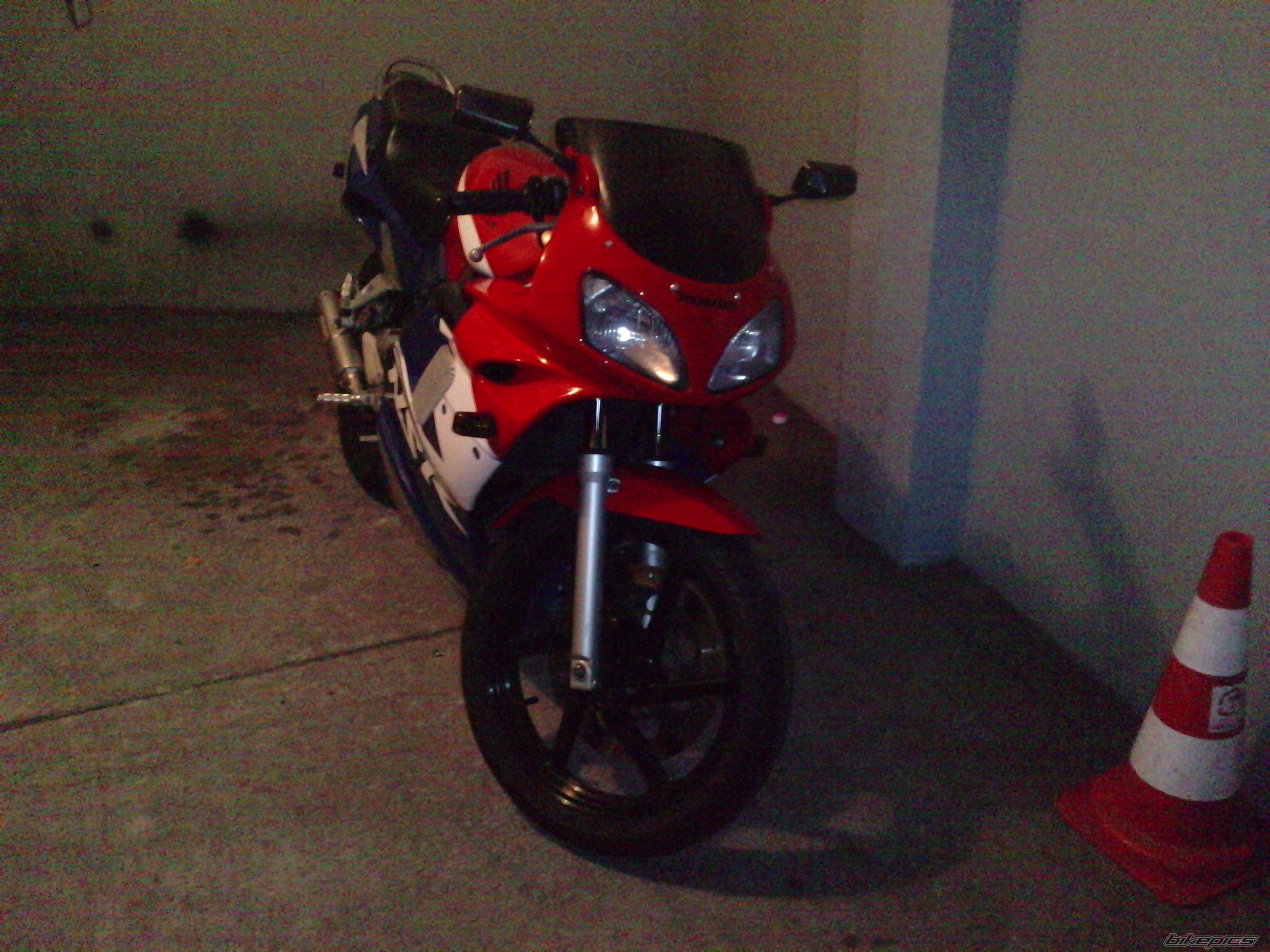 Photo 1745884