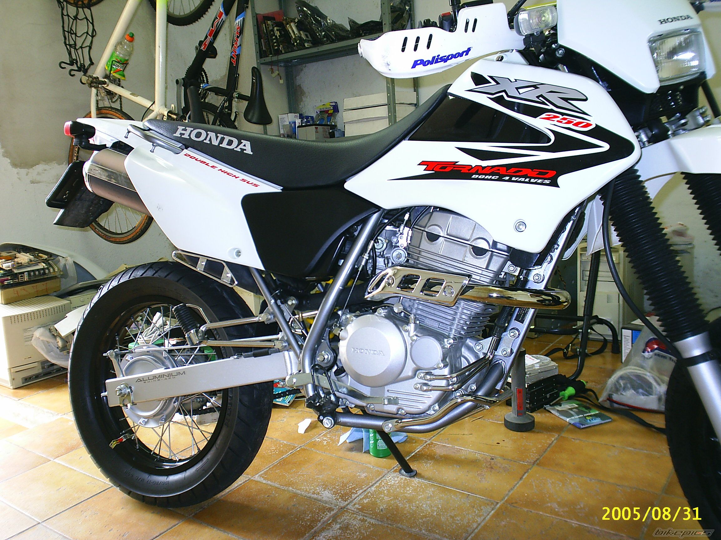 Bike Photo 1745901